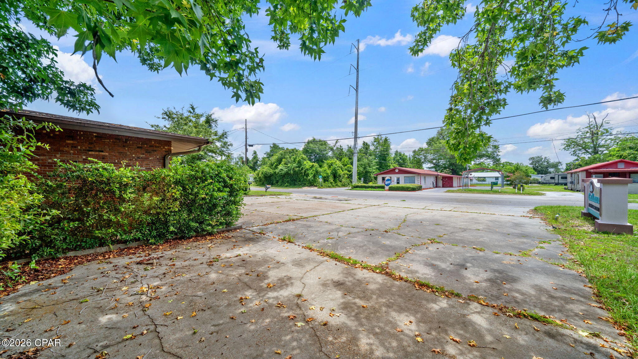 main property photo 44