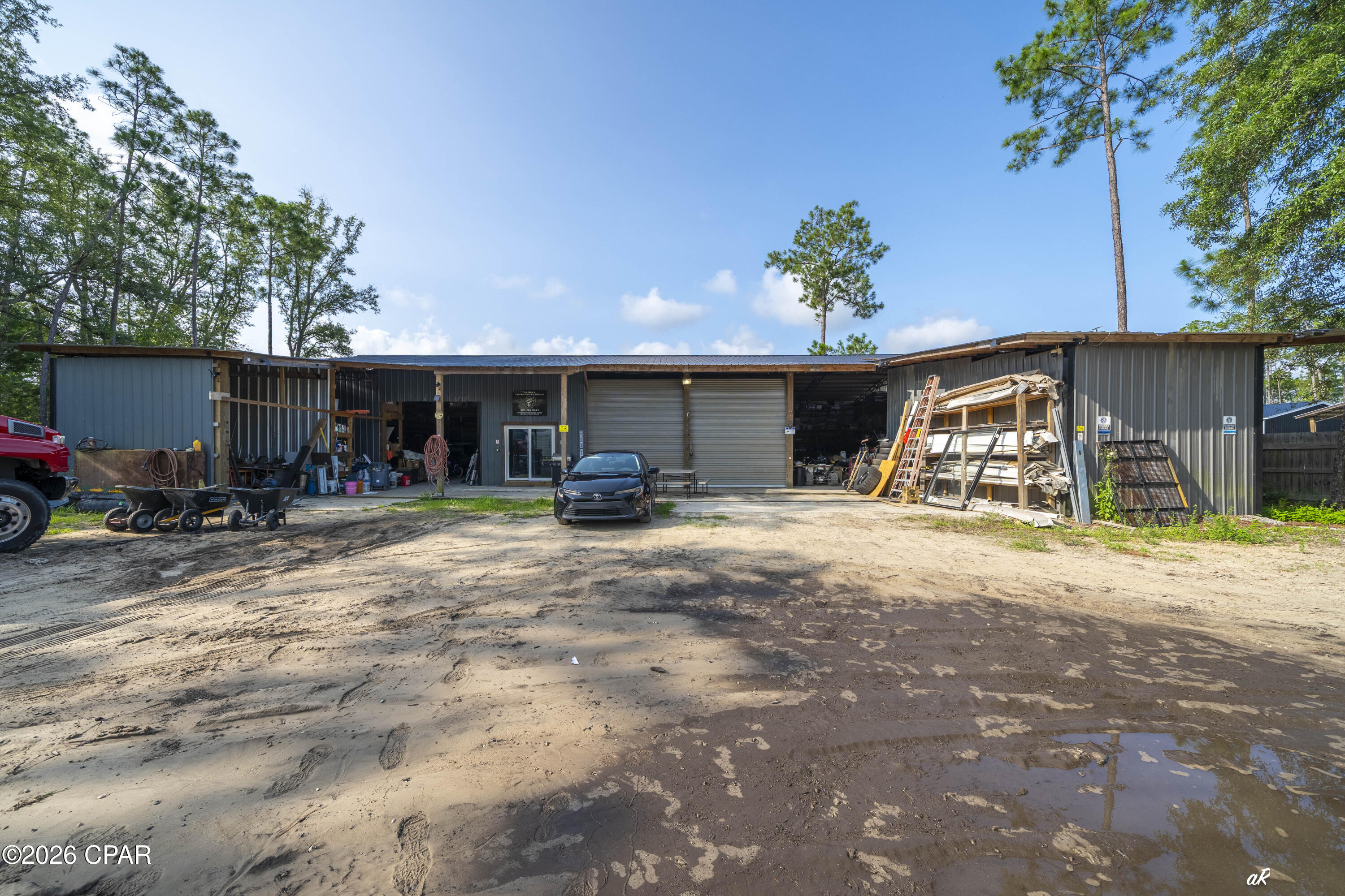 main property photo 39