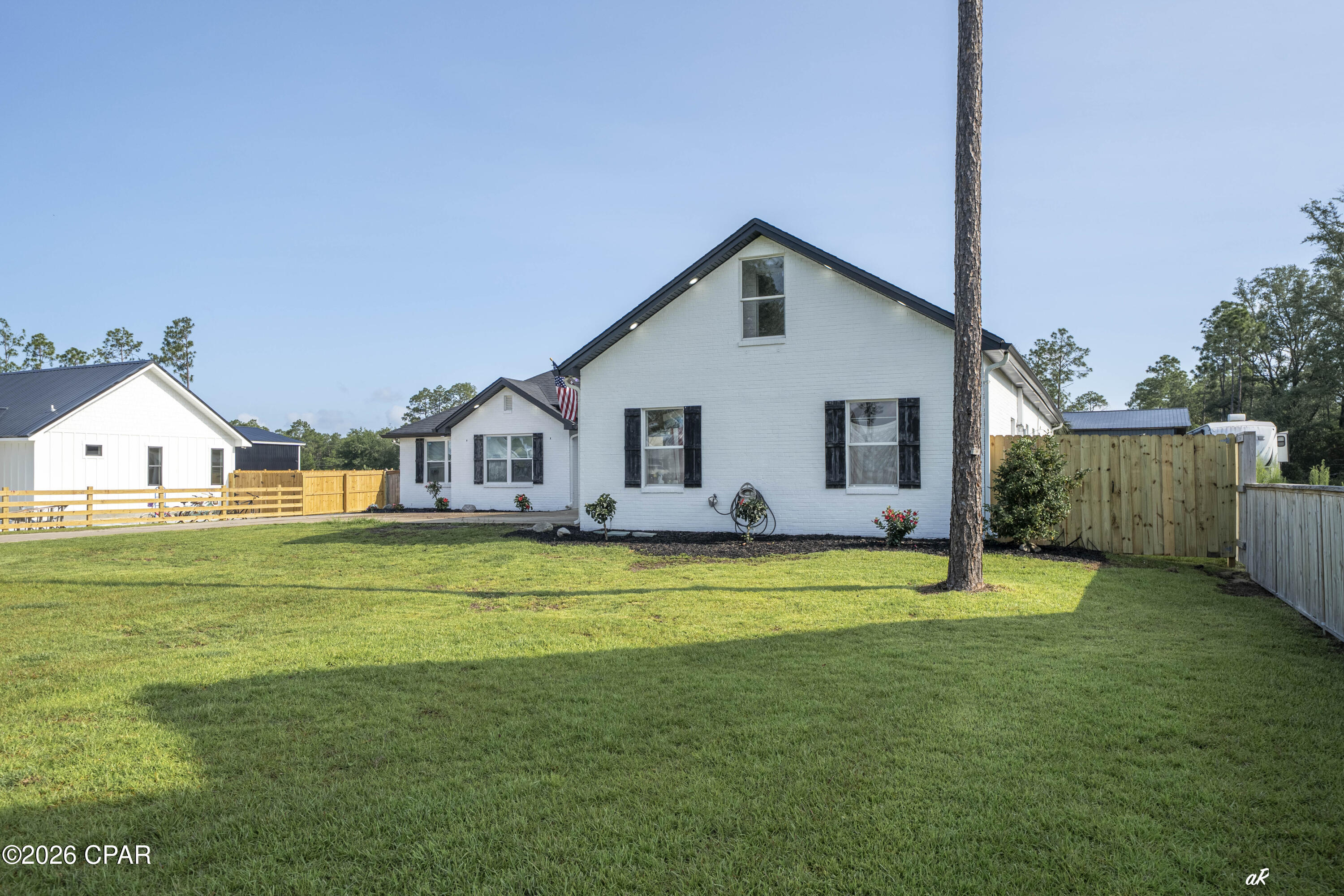 main property photo 60