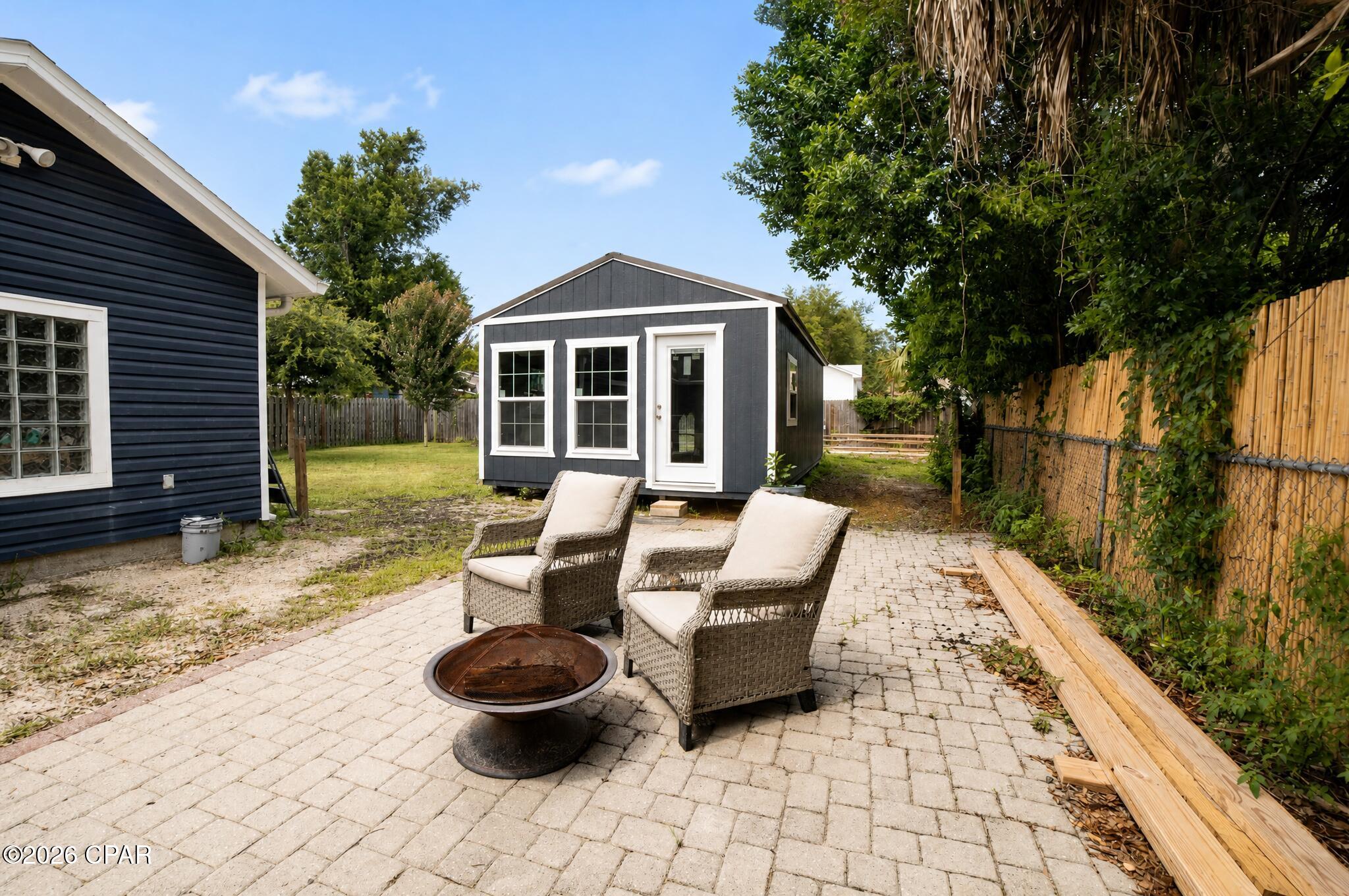 main property photo 31