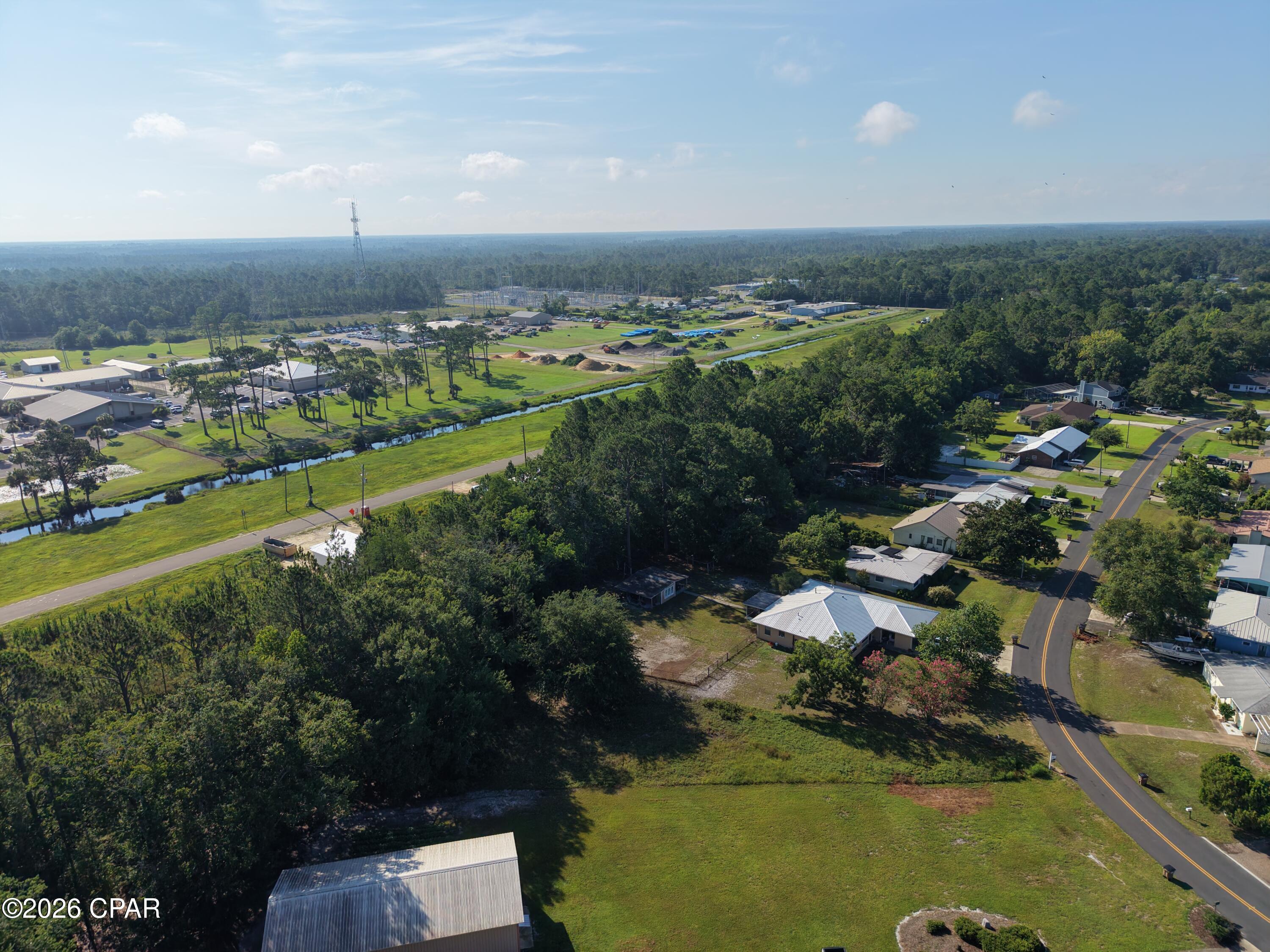 main property photo 11