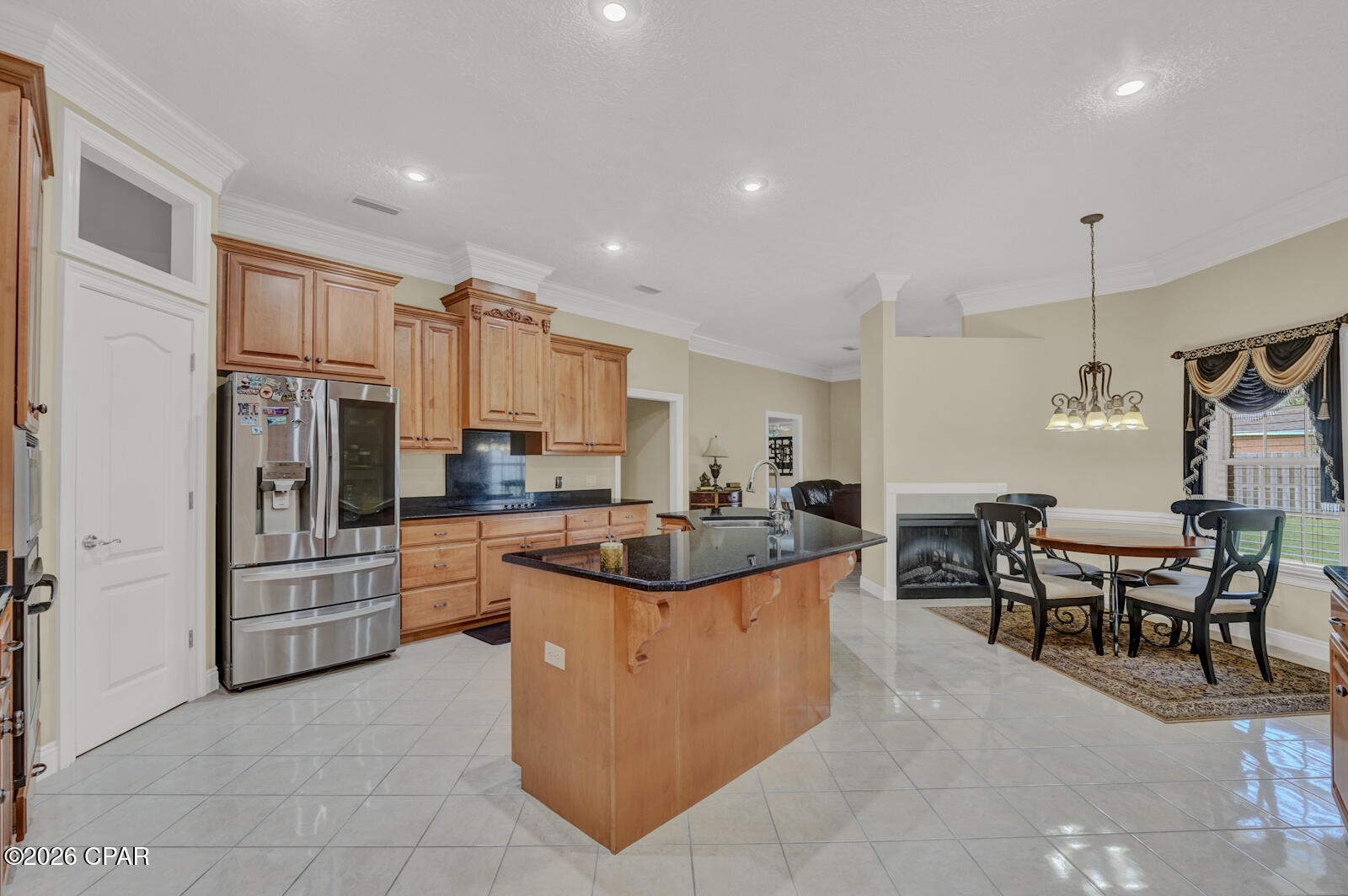 main property photo 18