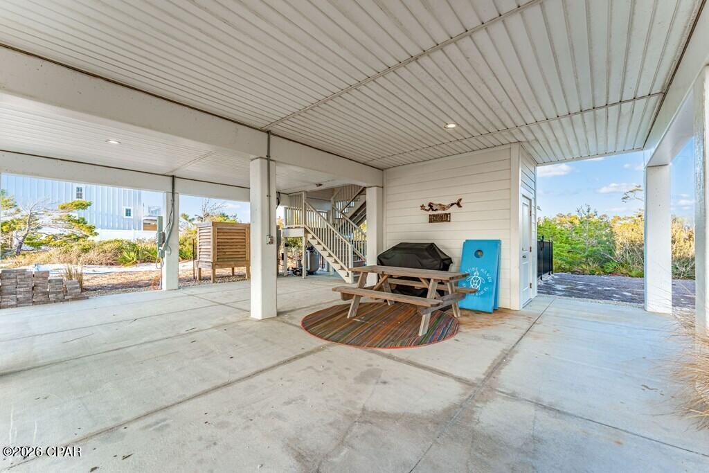 main property photo 41