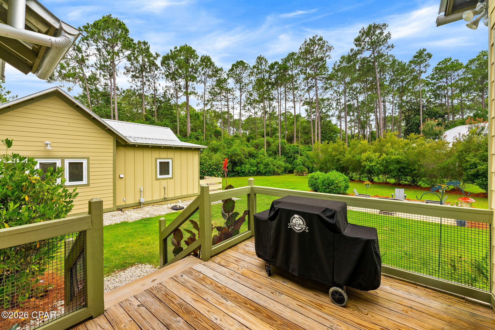 main property photo 9