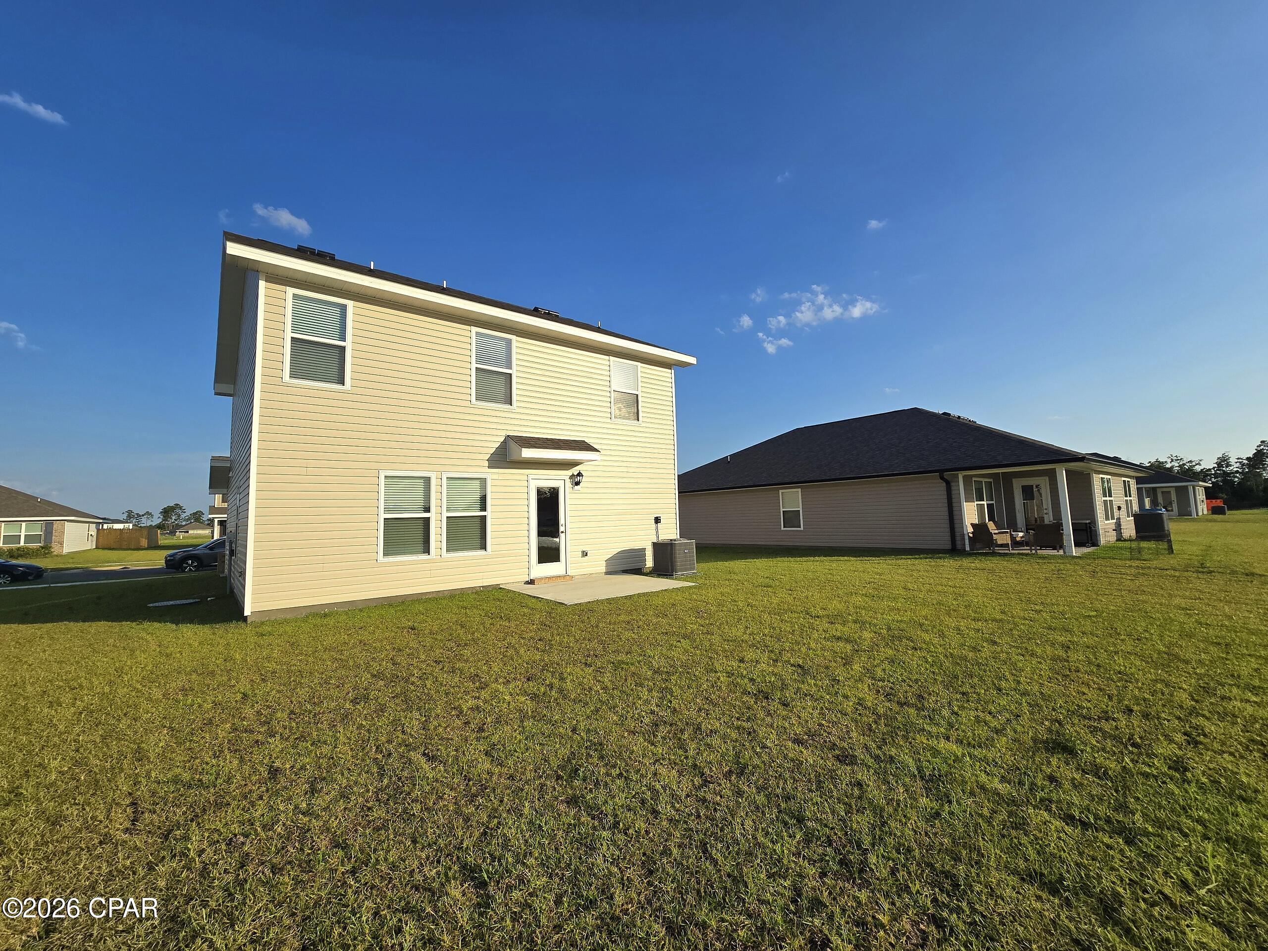 main property photo 23