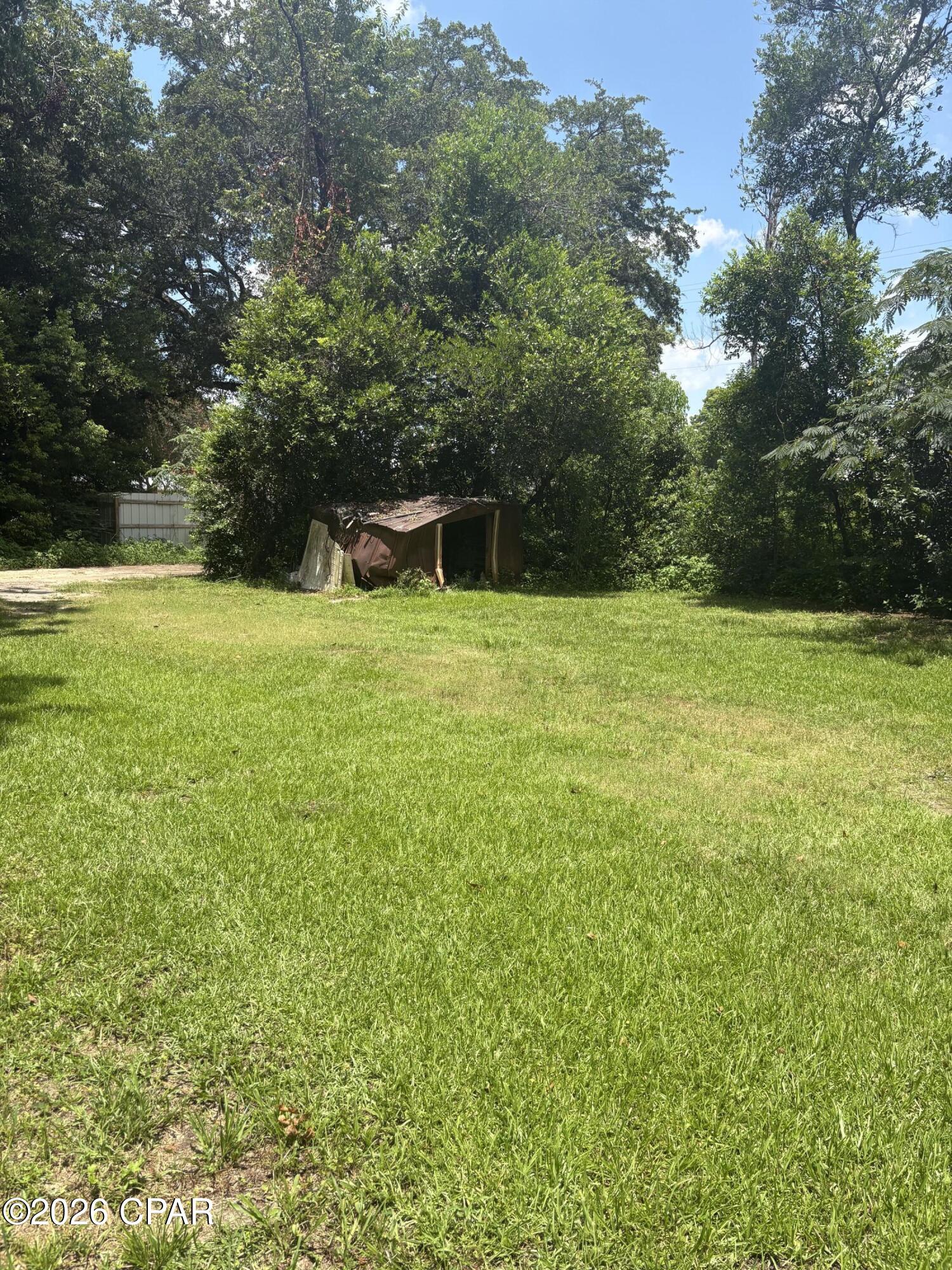 main property photo 21