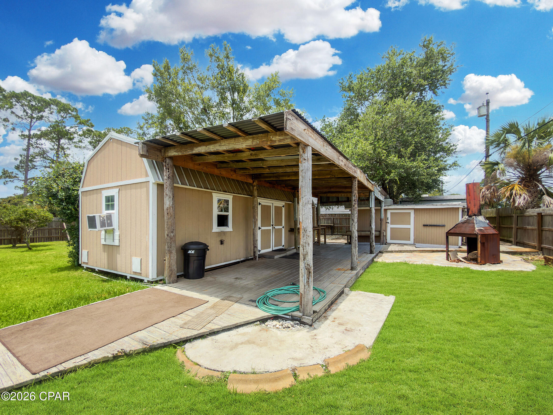 main property photo 39