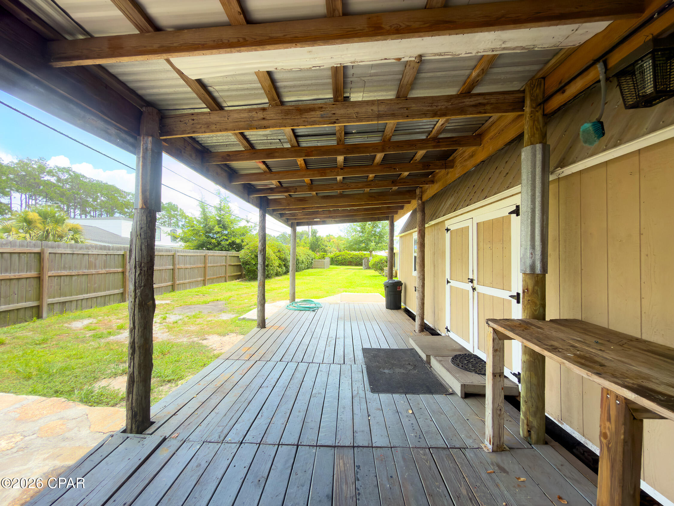 main property photo 40