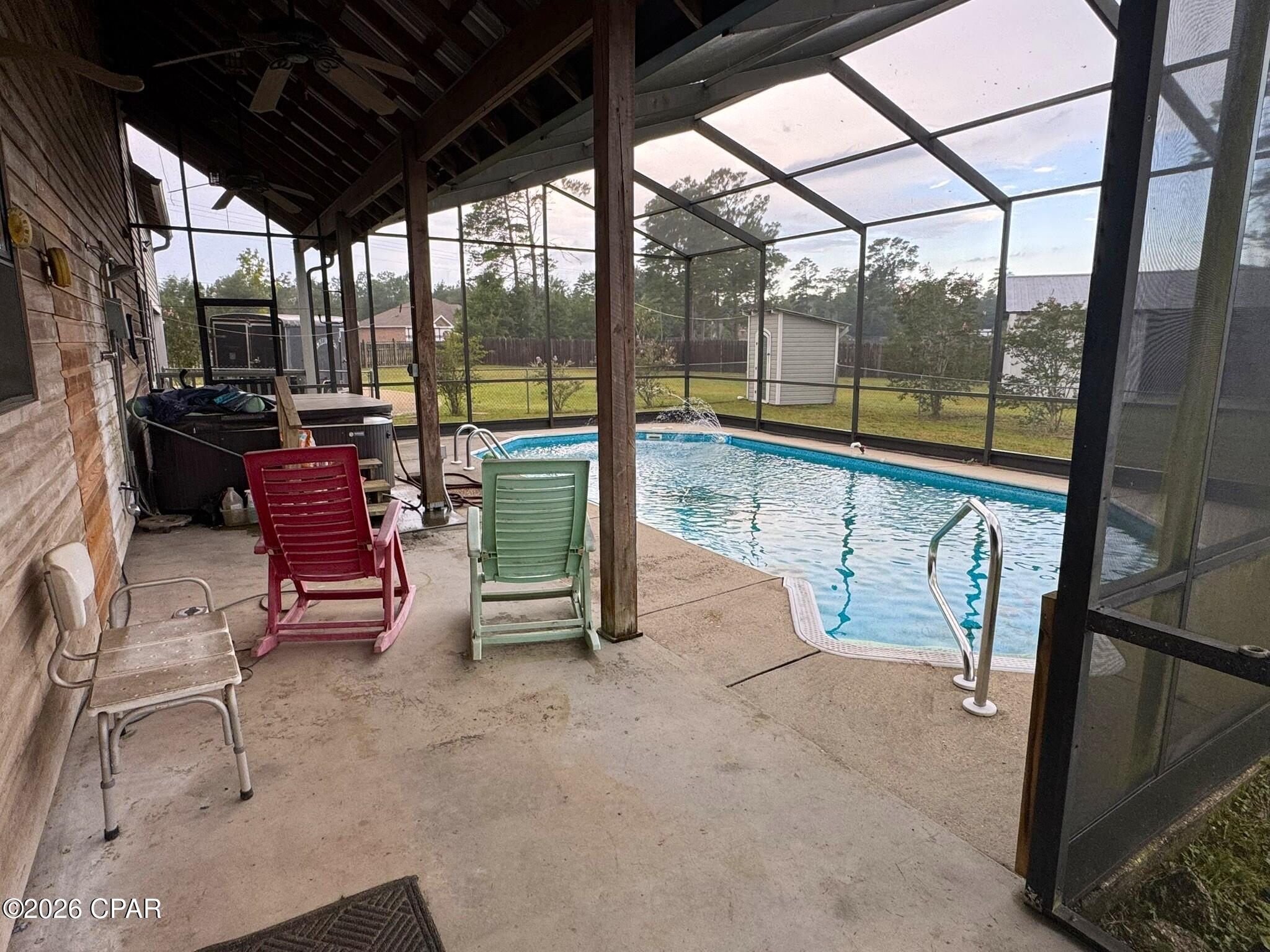 main property photo 40