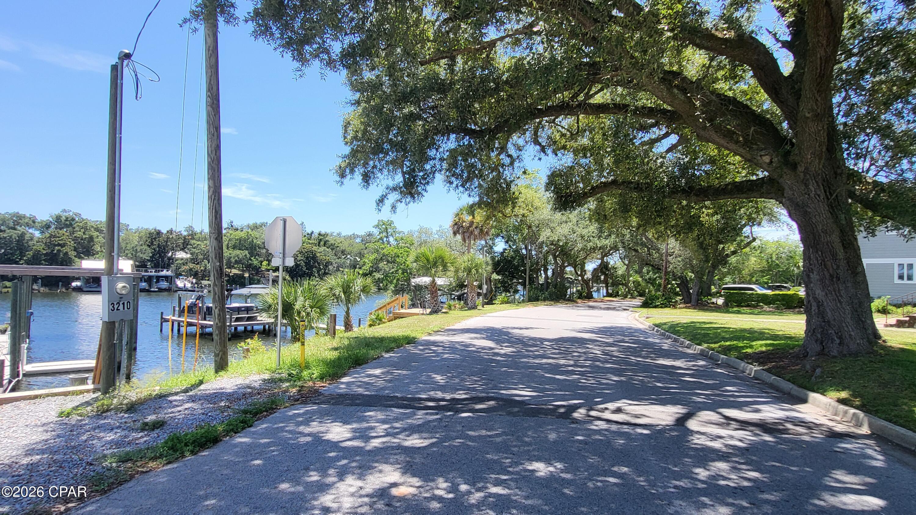 main property photo 24
