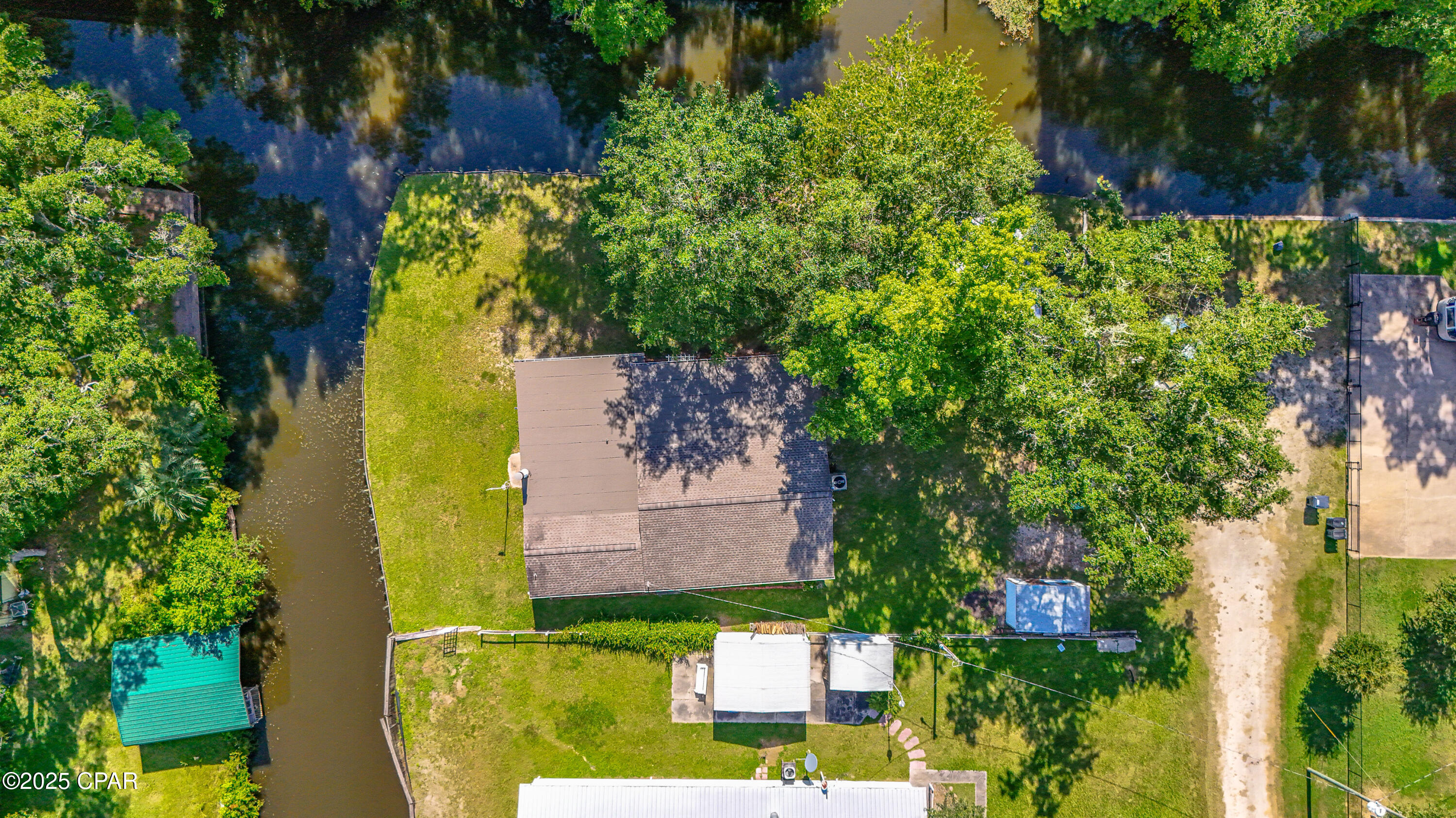 main property photo 60