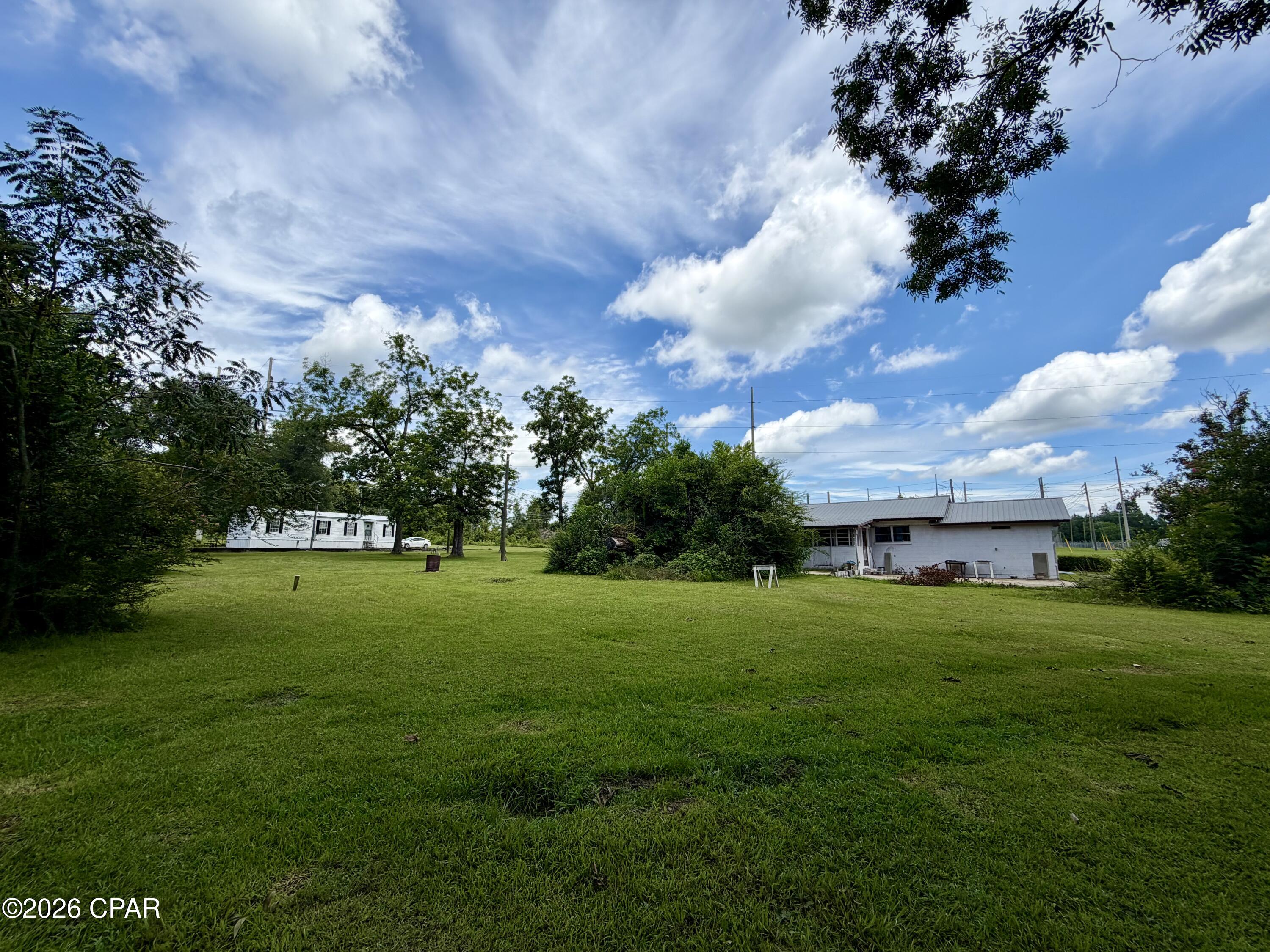 main property photo 40