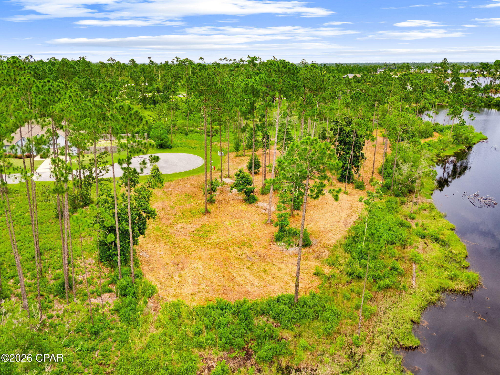 main property photo 31