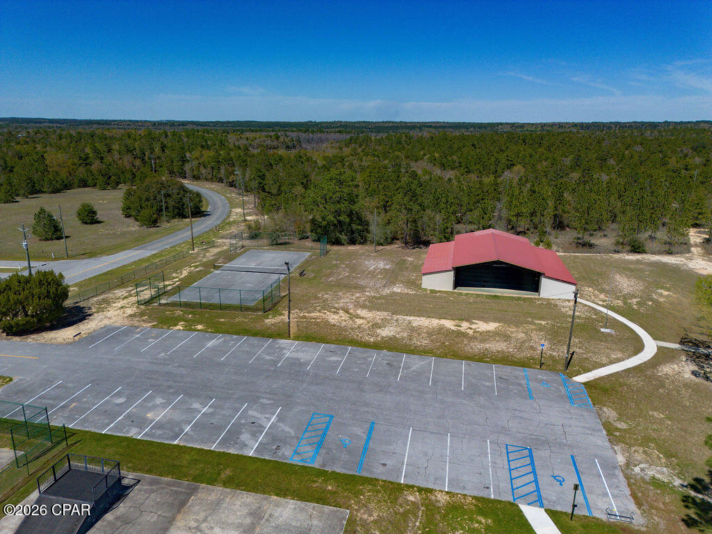 main property photo 10