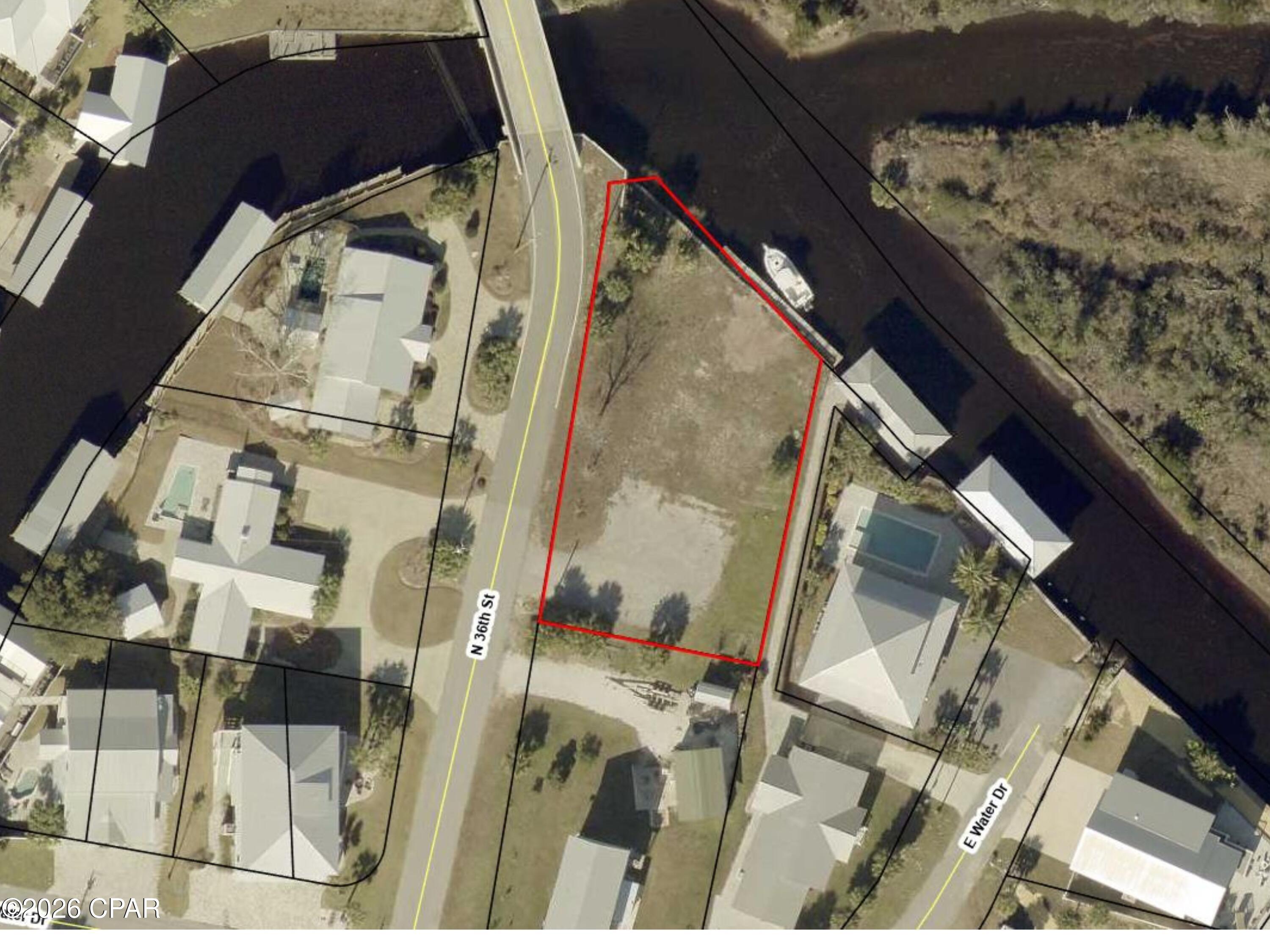 main property photo 16
