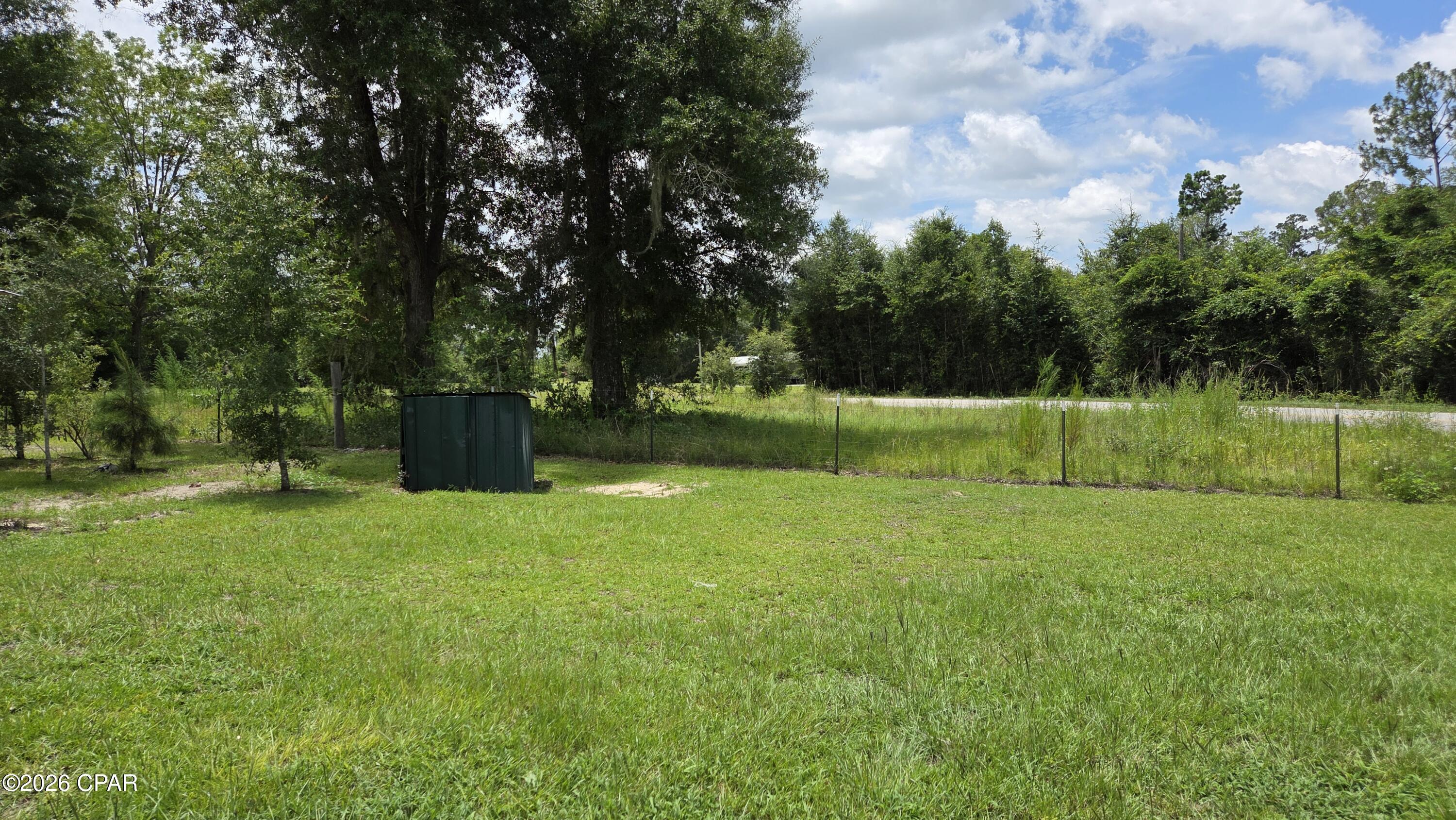 main property photo 23