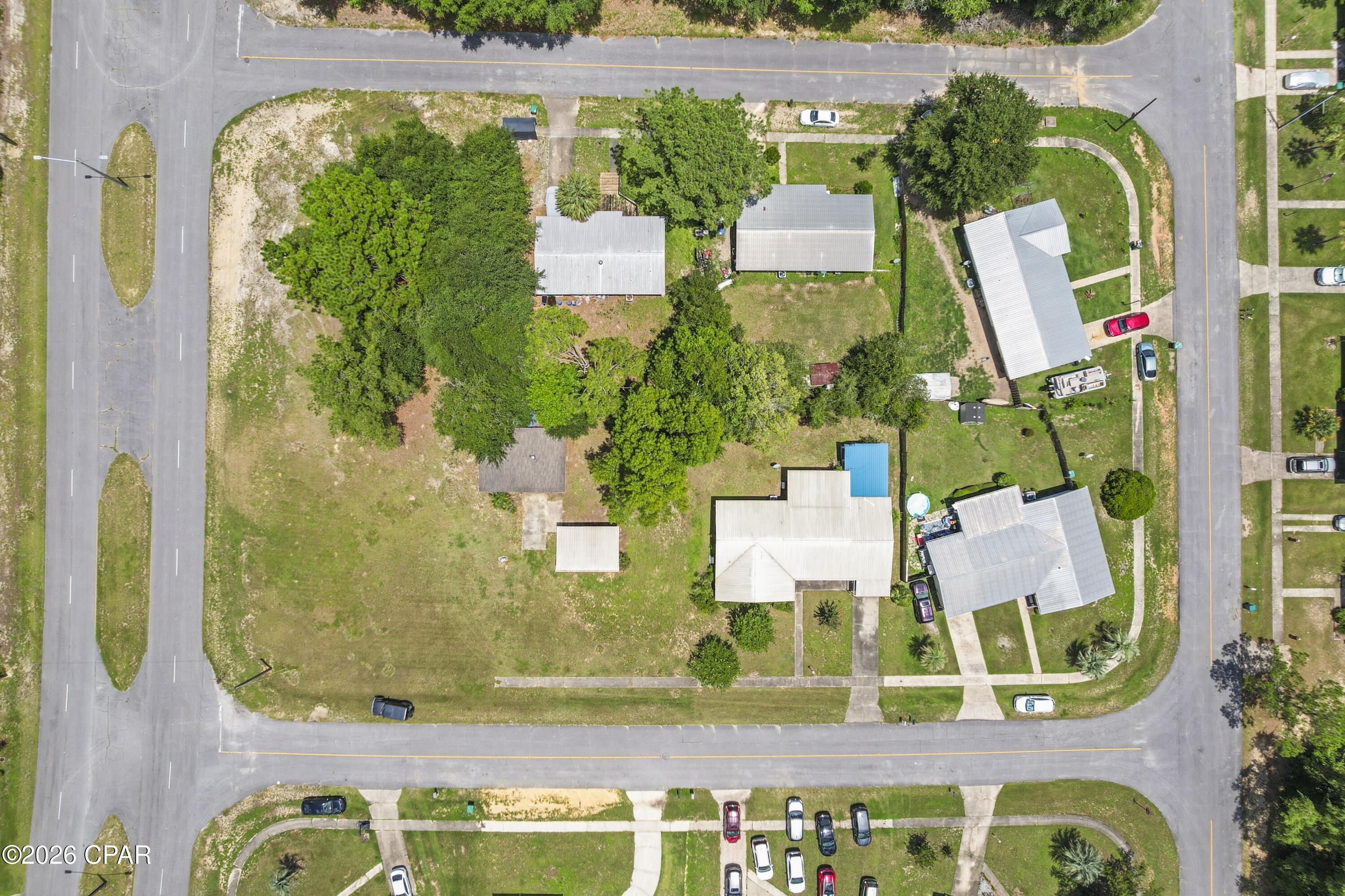 main property photo 34