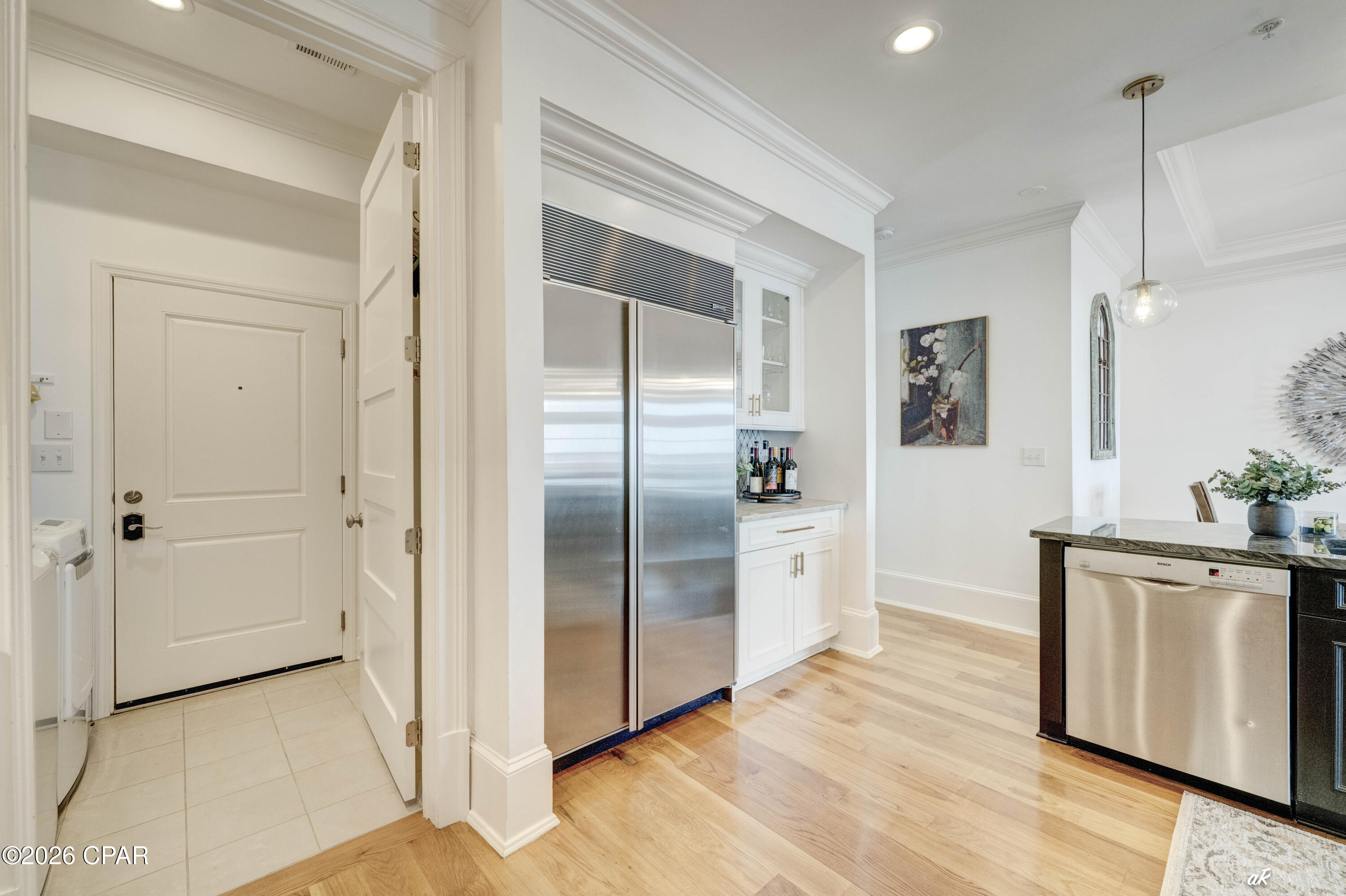 property viewer photo 3