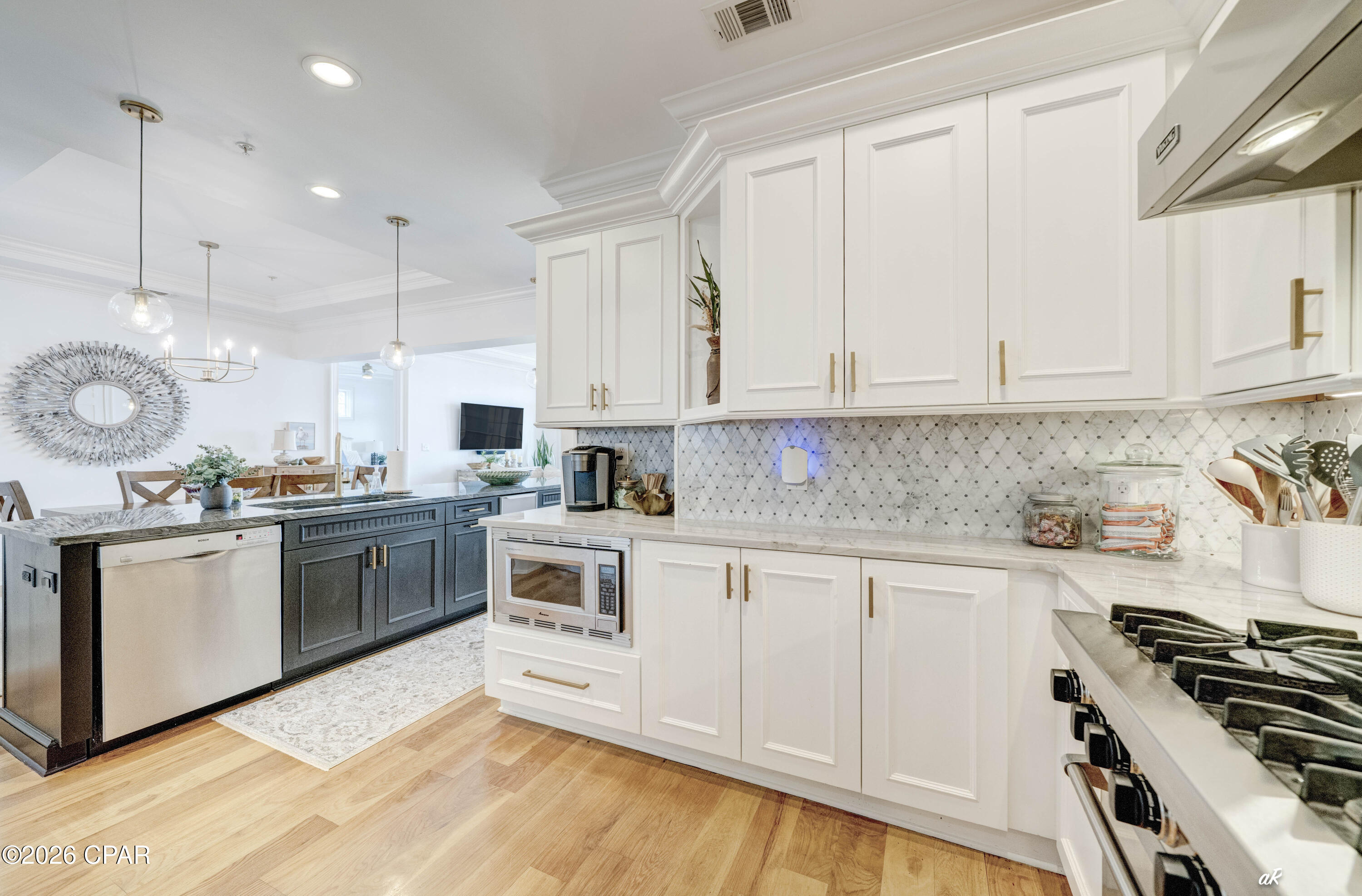 property viewer photo 4