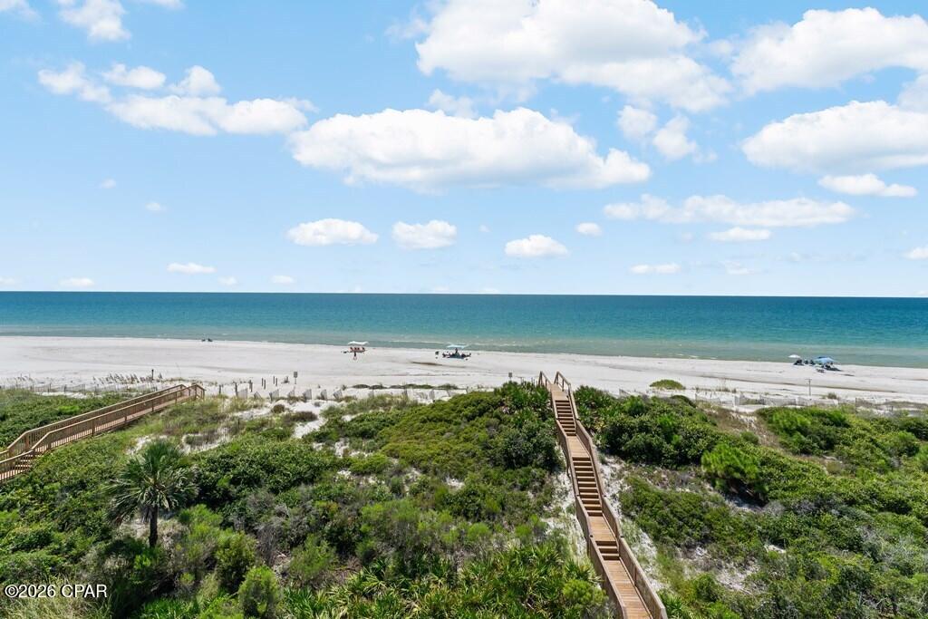 main property photo 88