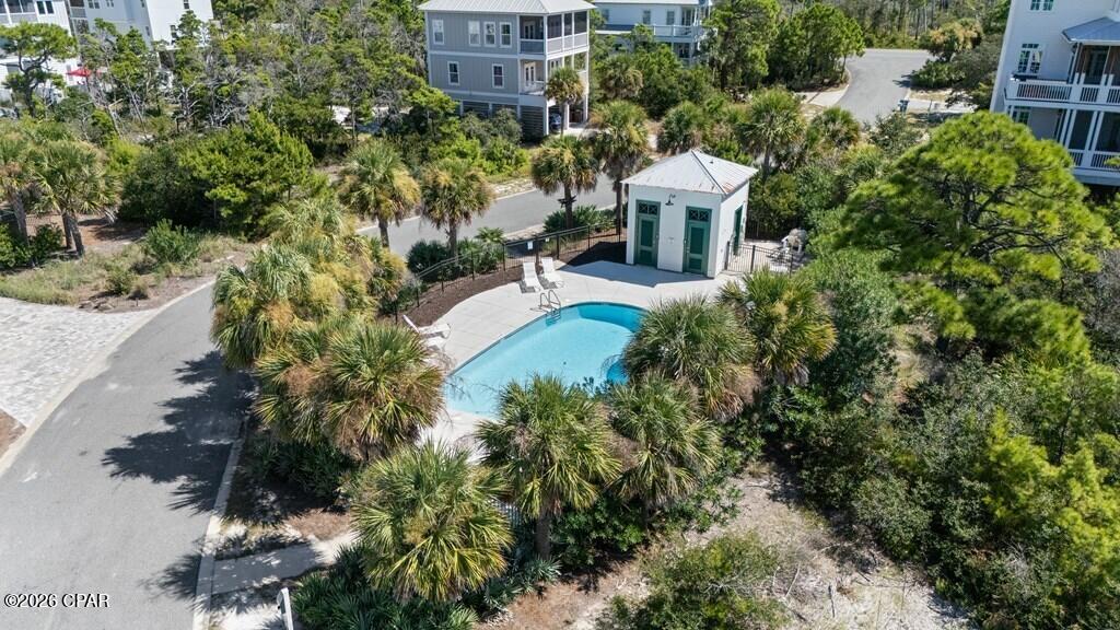main property photo 94