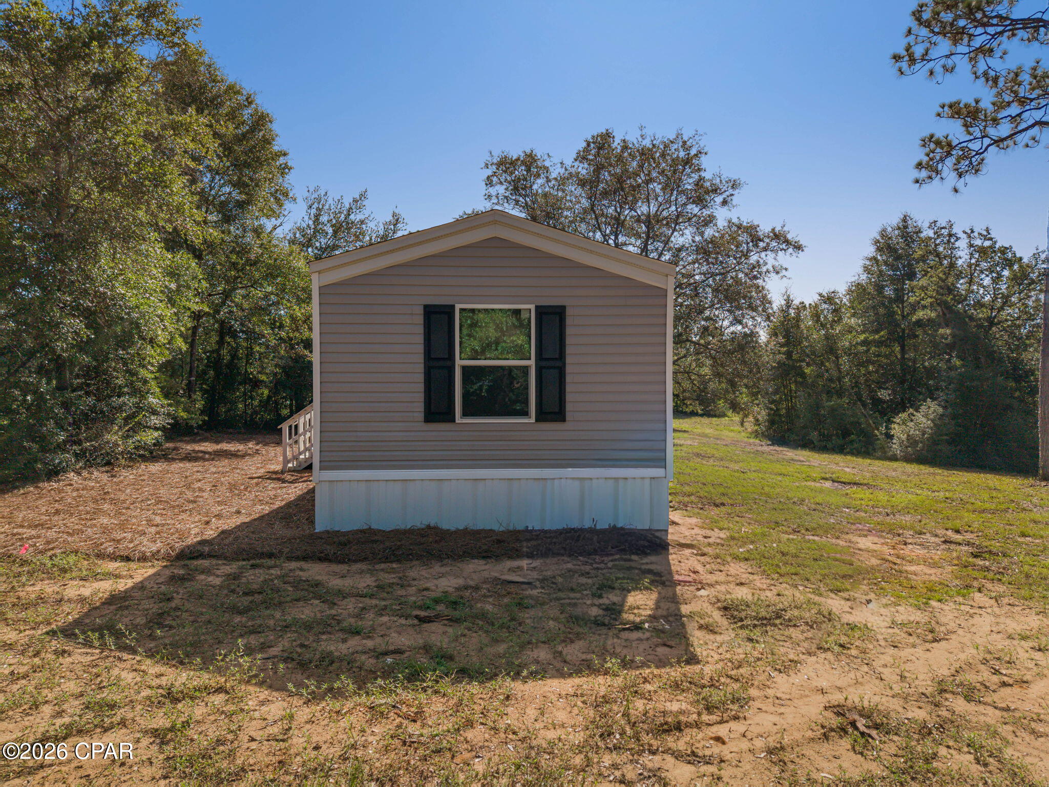 main property photo 20