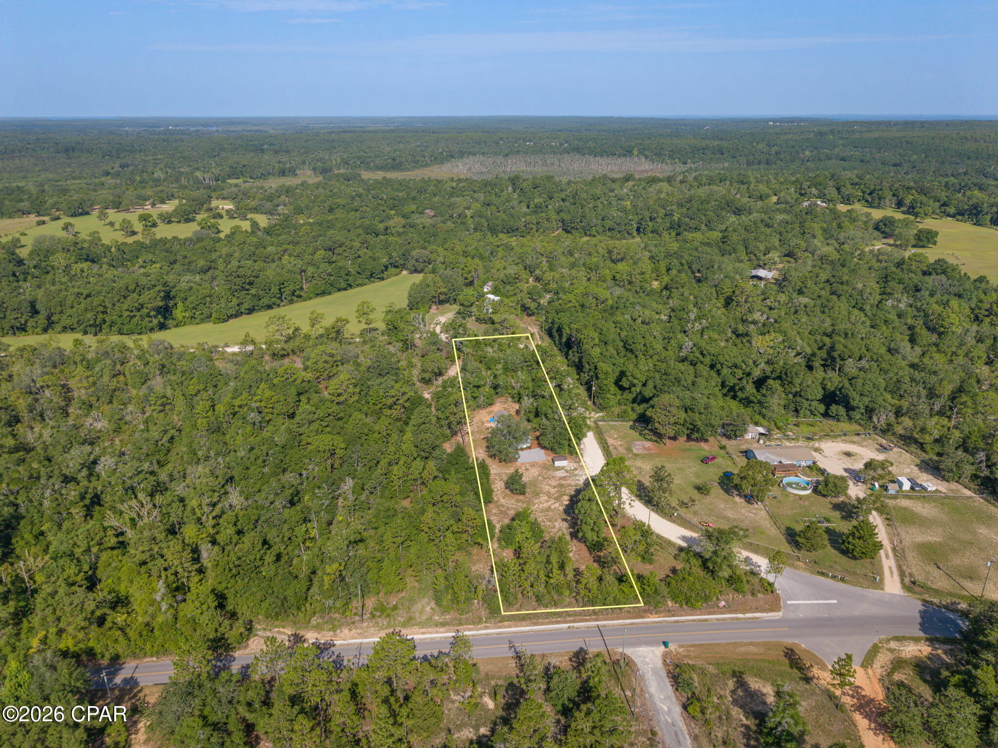 main property photo 30