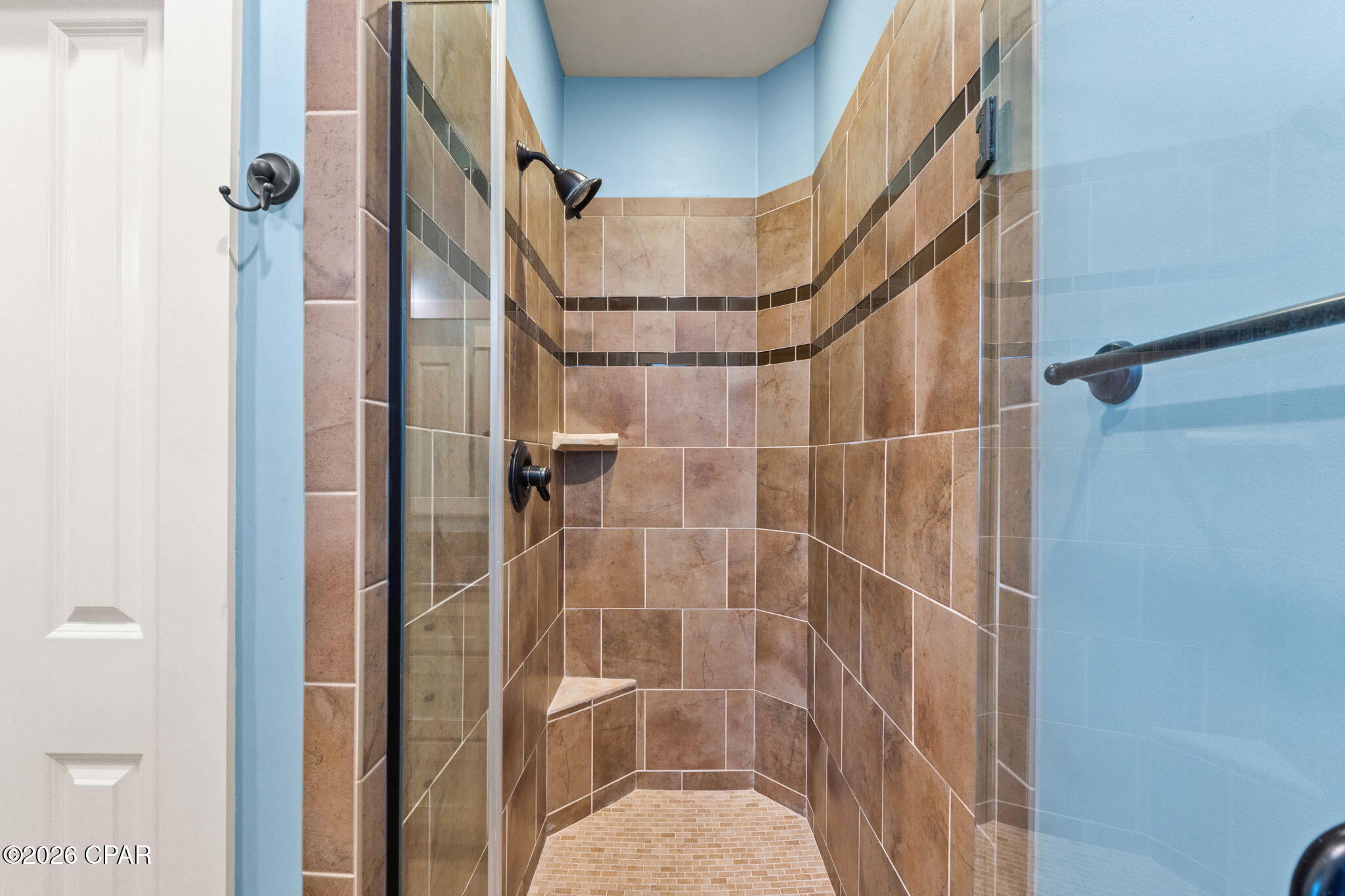 main property photo 77