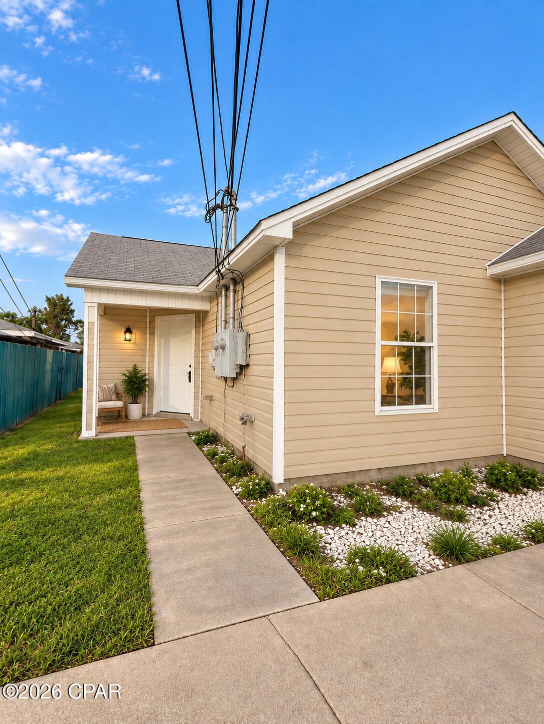 main property photo 32