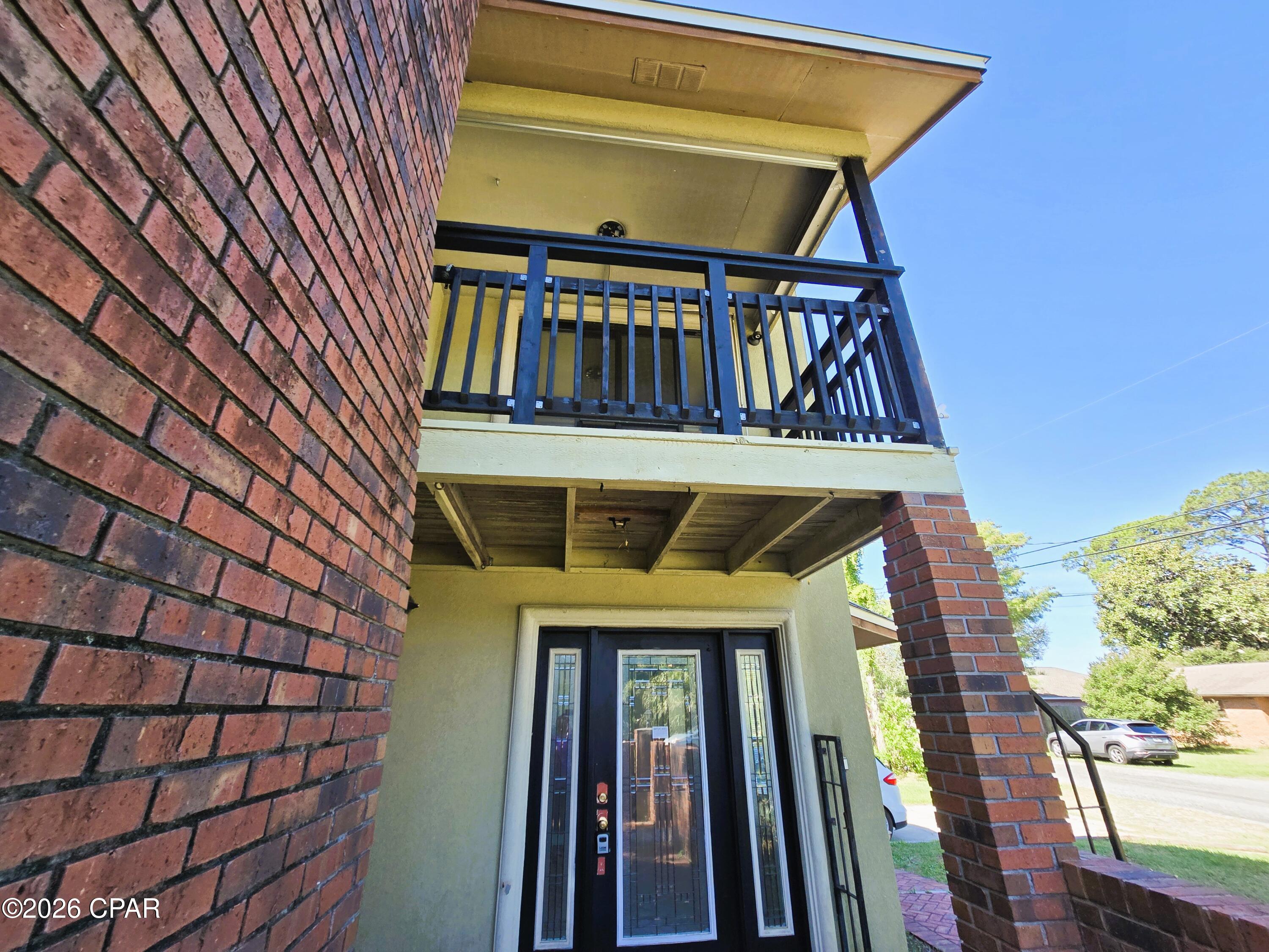main property photo 17