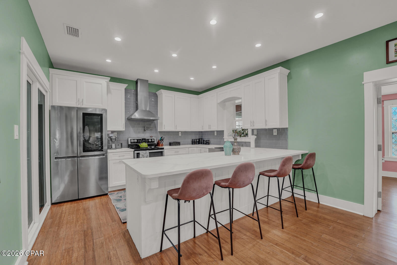 main property photo 9