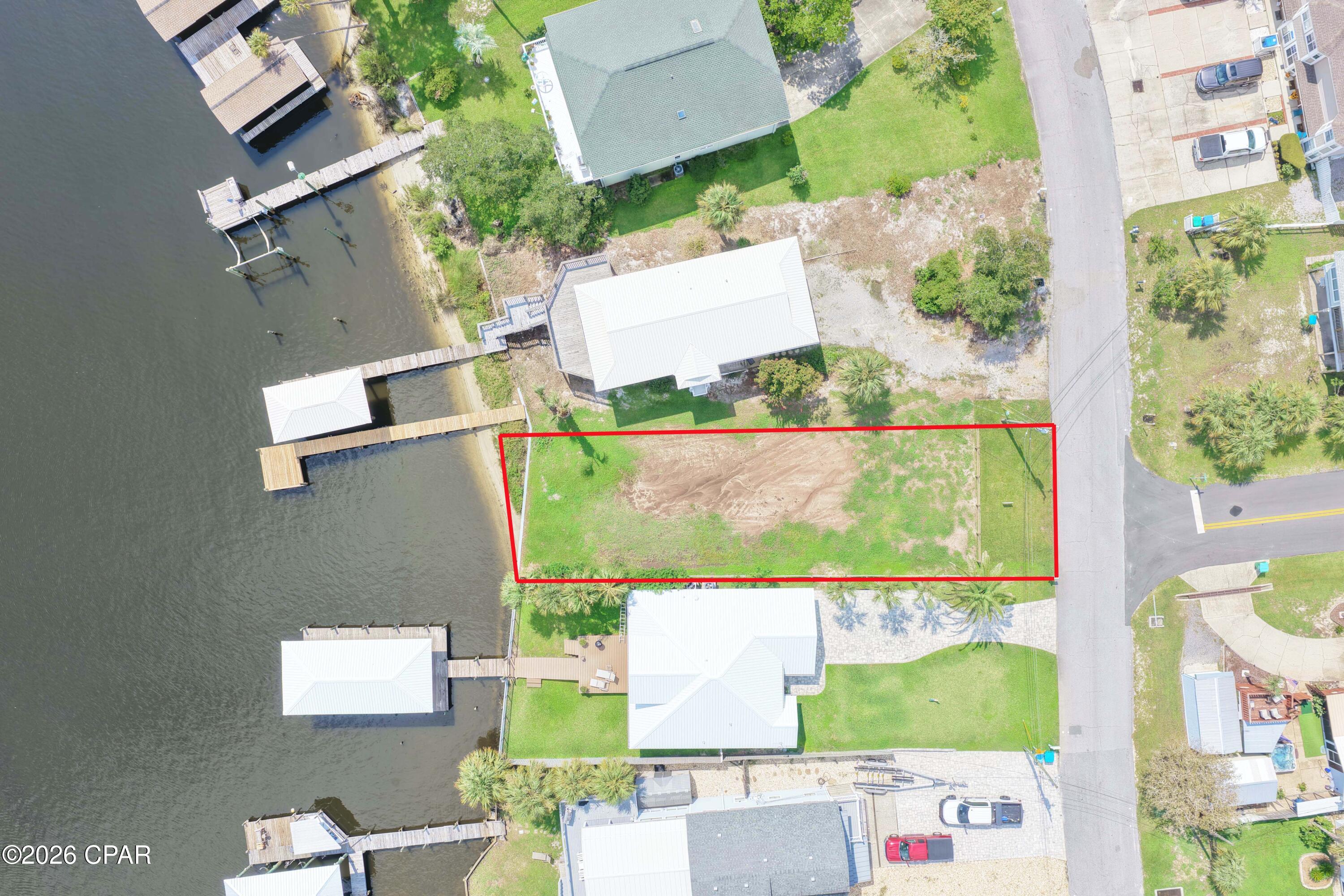 main property photo 25