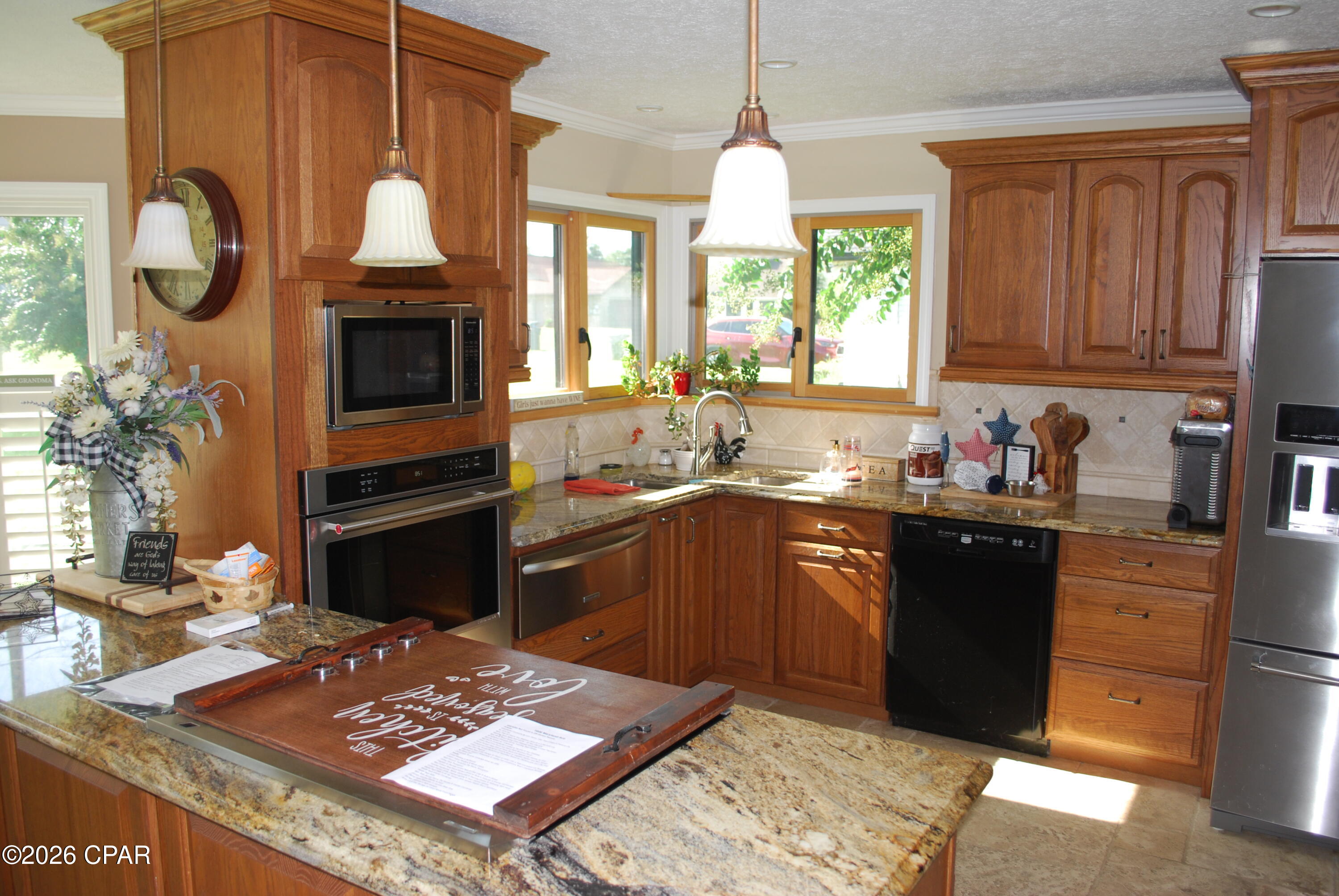 main property photo 18