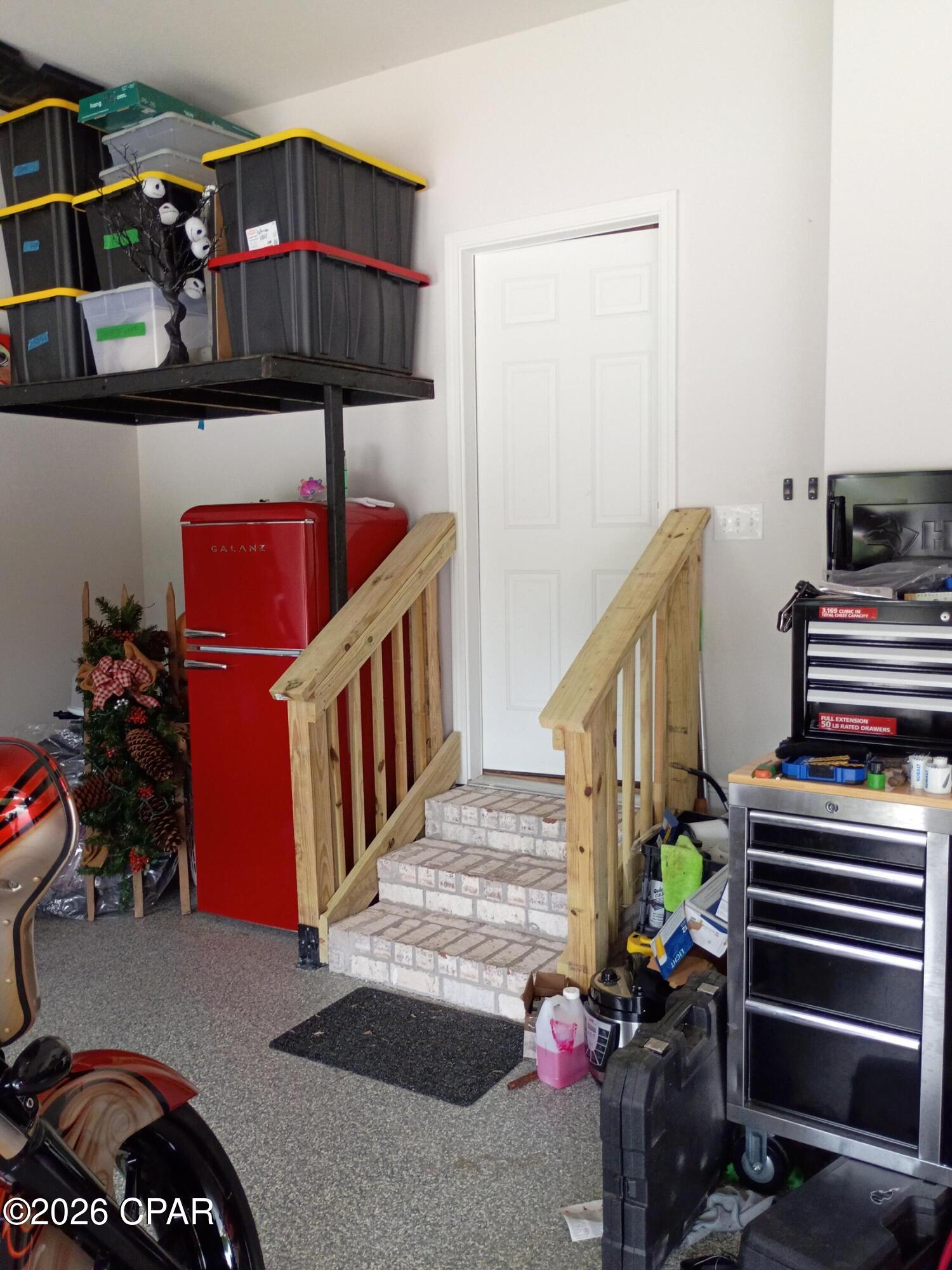 main property photo 41