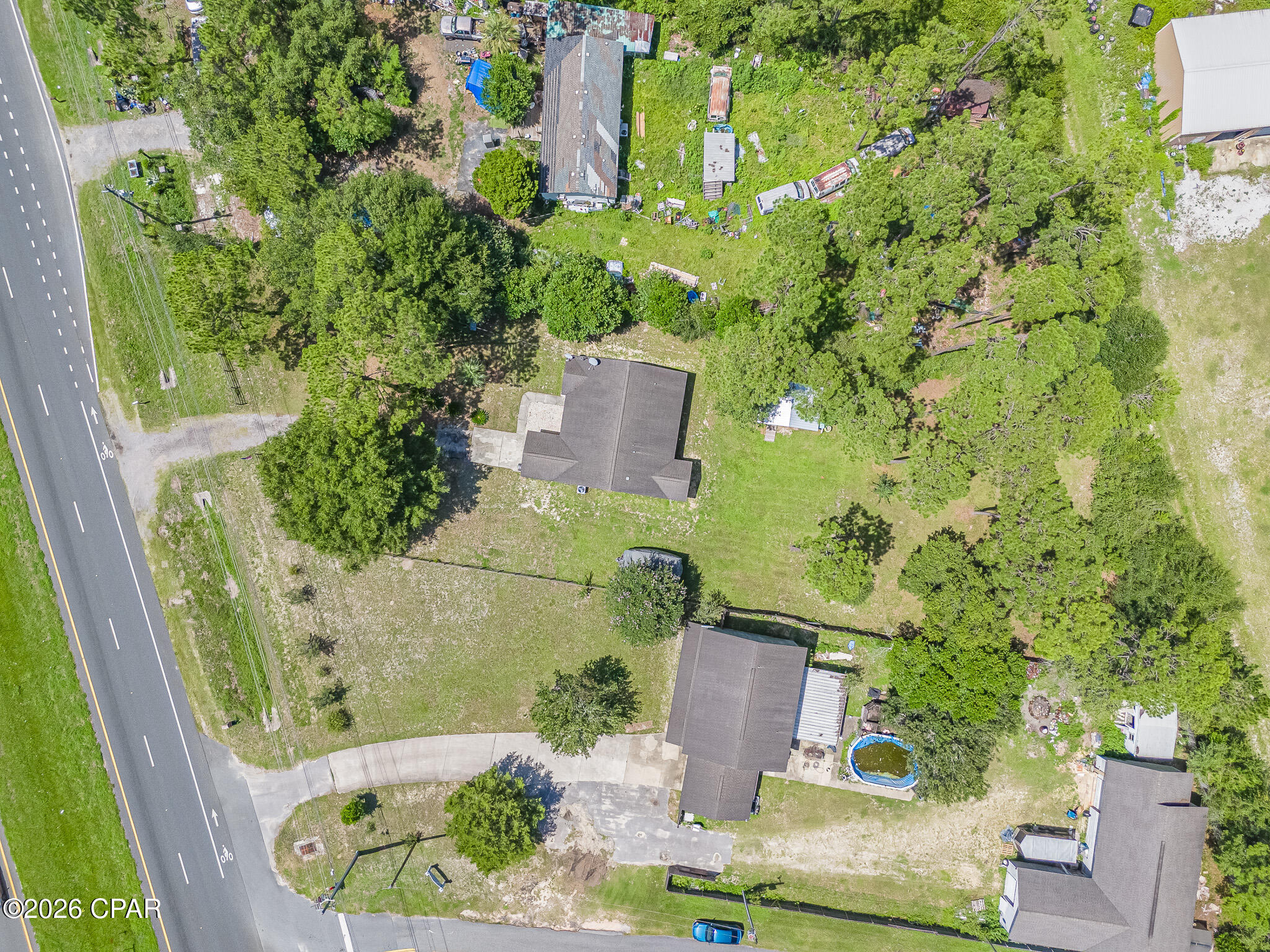 main property photo 30