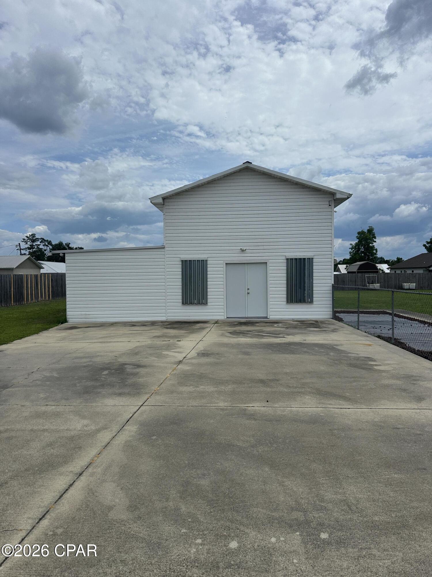 main property photo 36