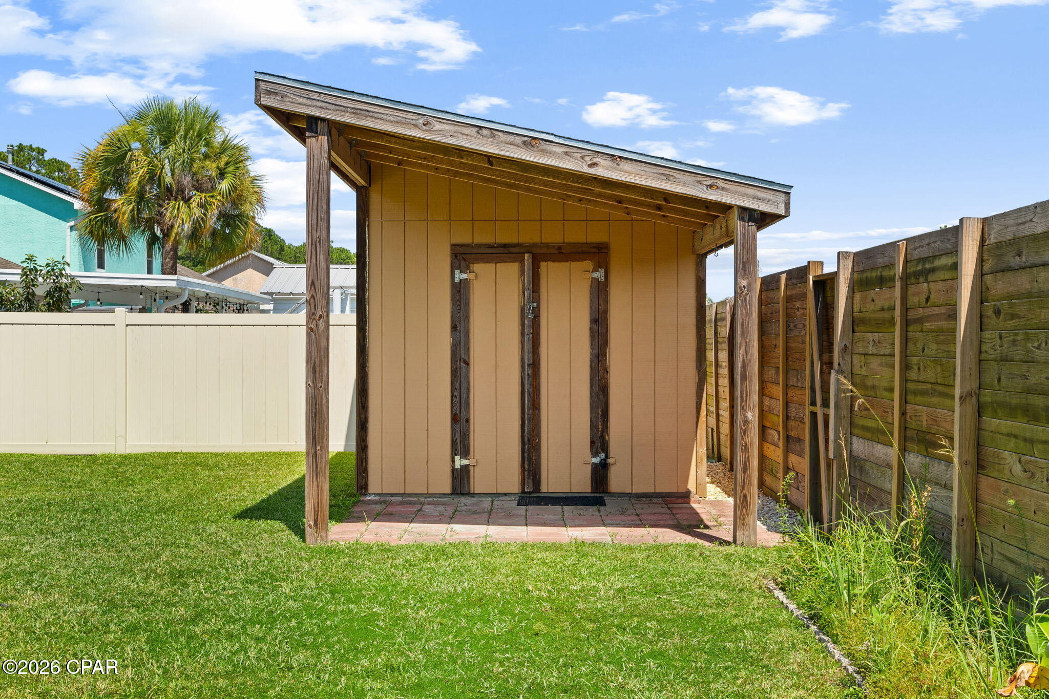 main property photo 27