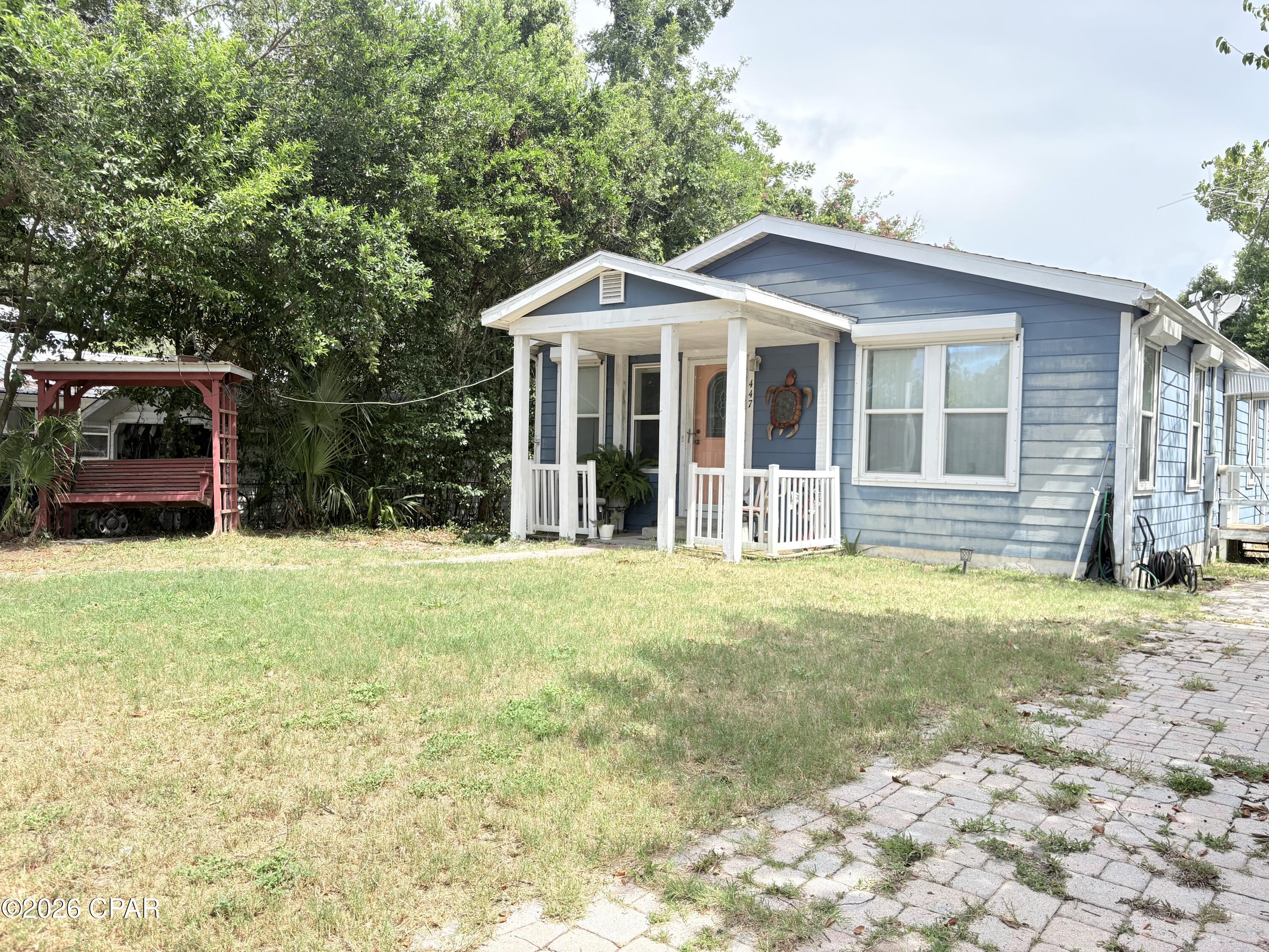 main property photo 17