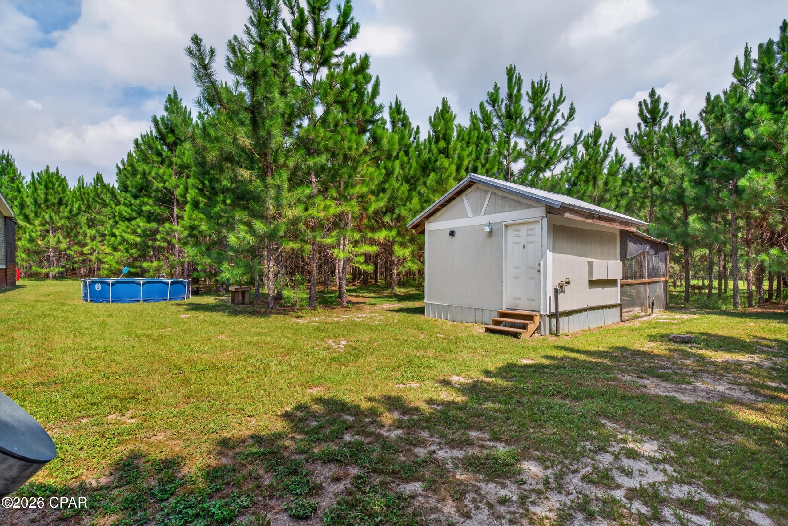 main property photo 40