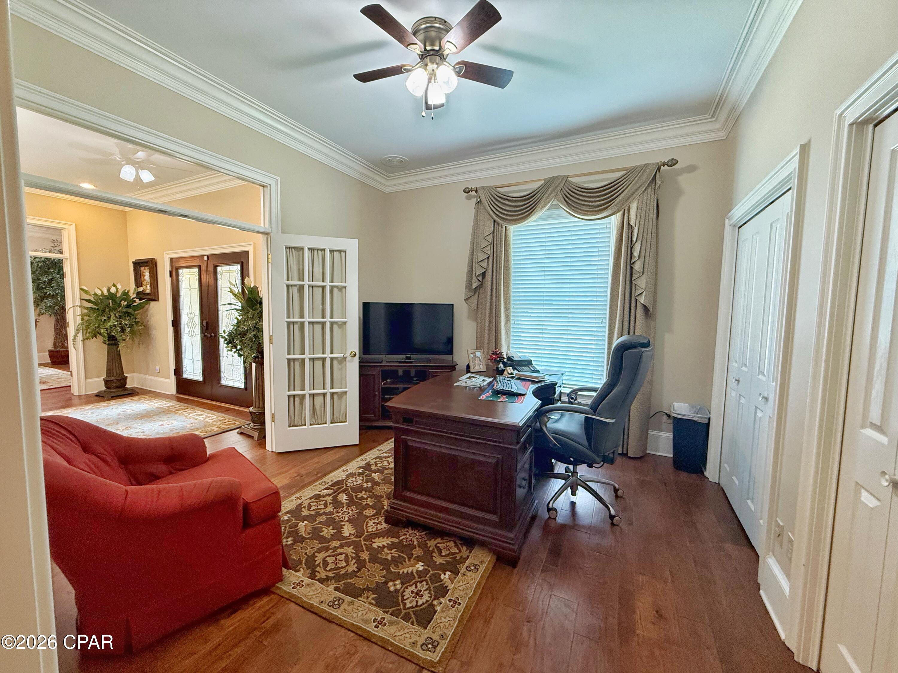 main property photo 11