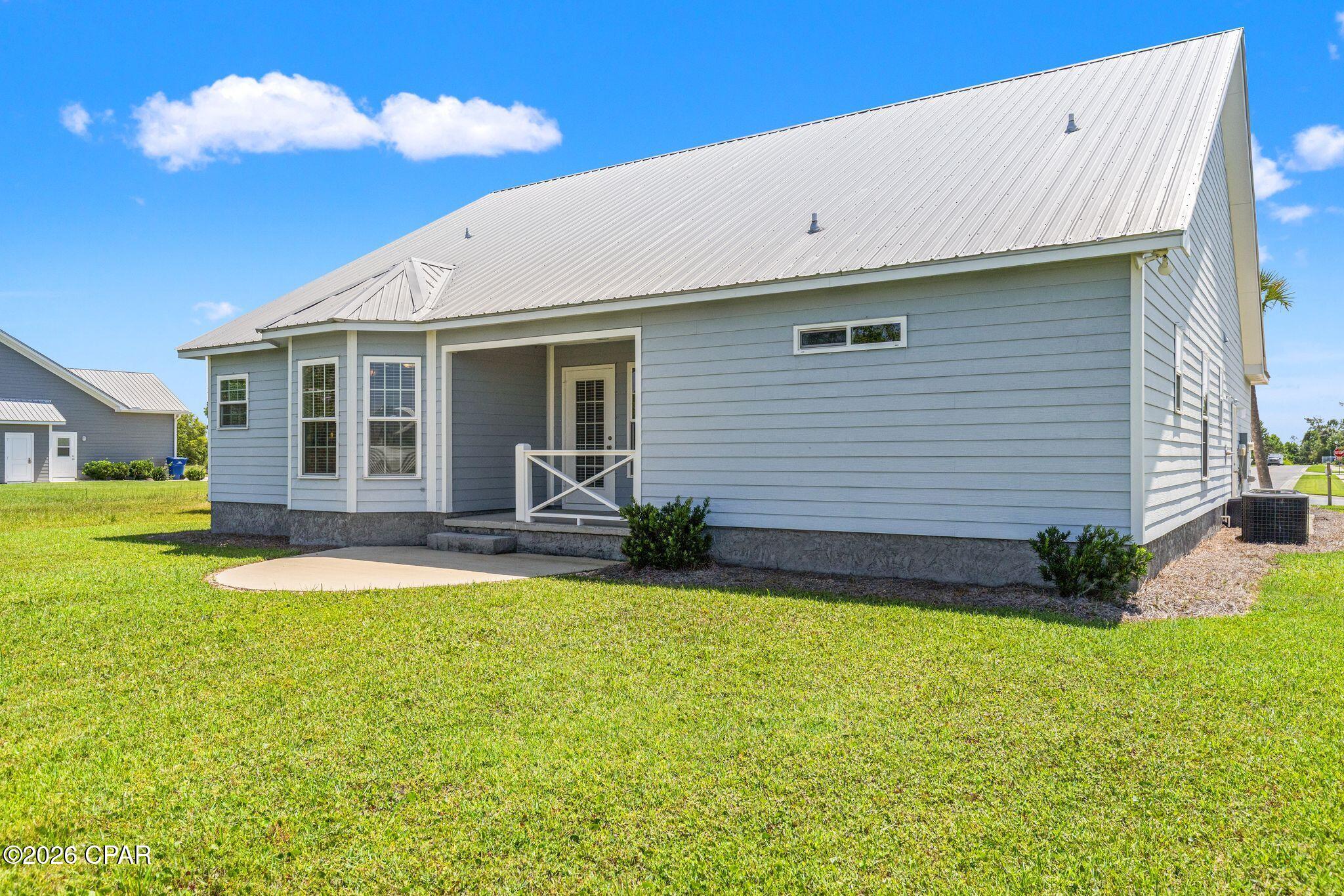 main property photo 29