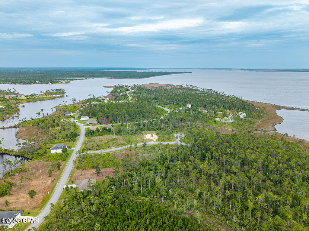 main property photo 10