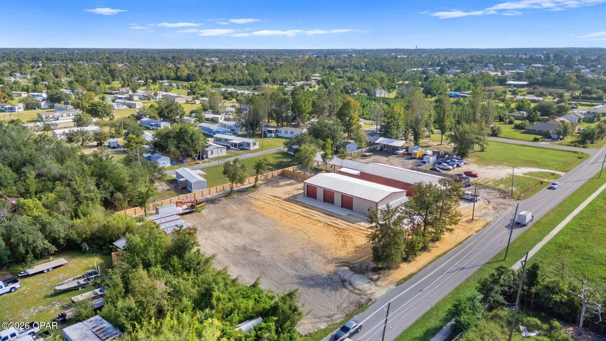 main property photo 40