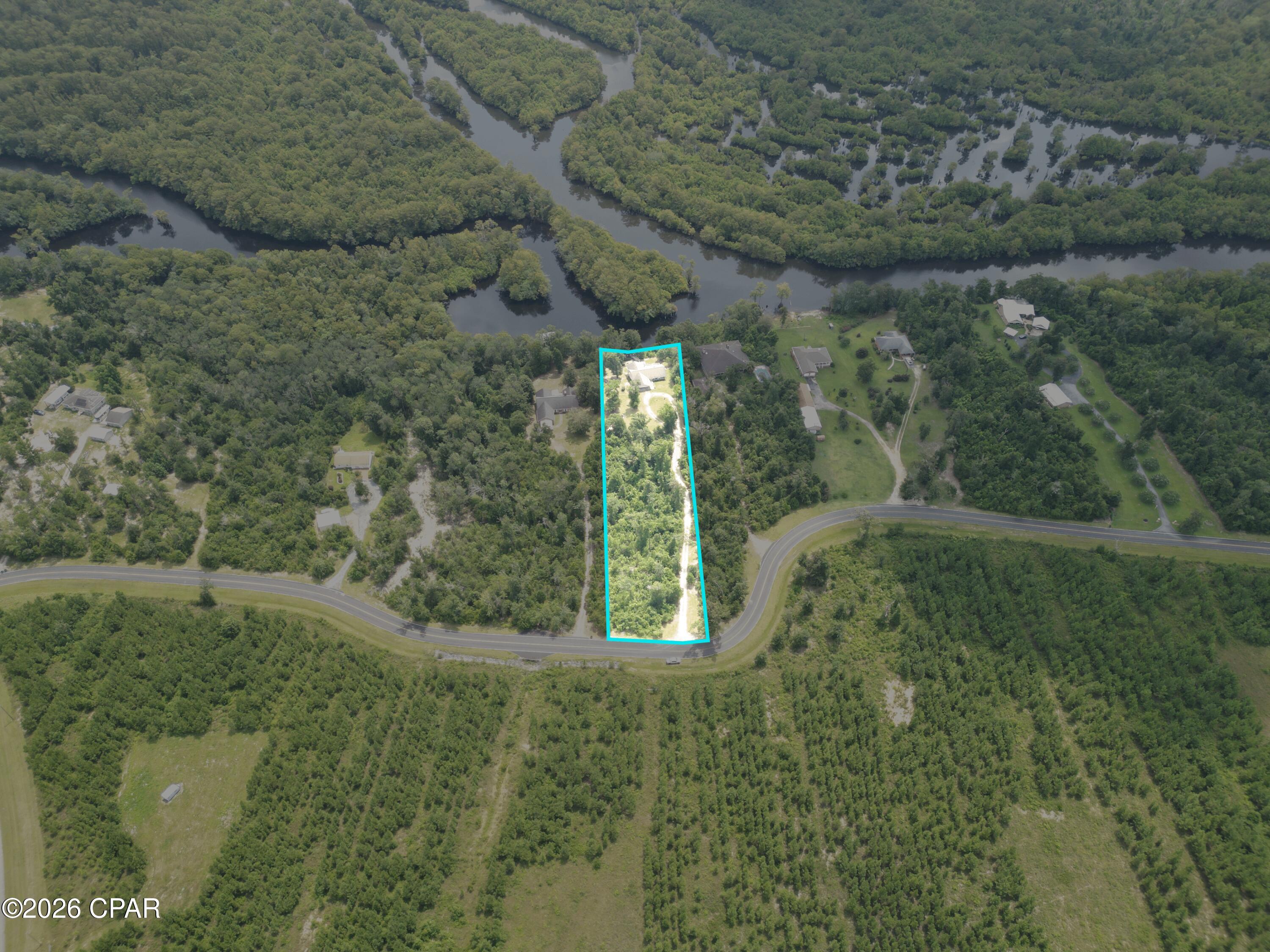 main property photo 32