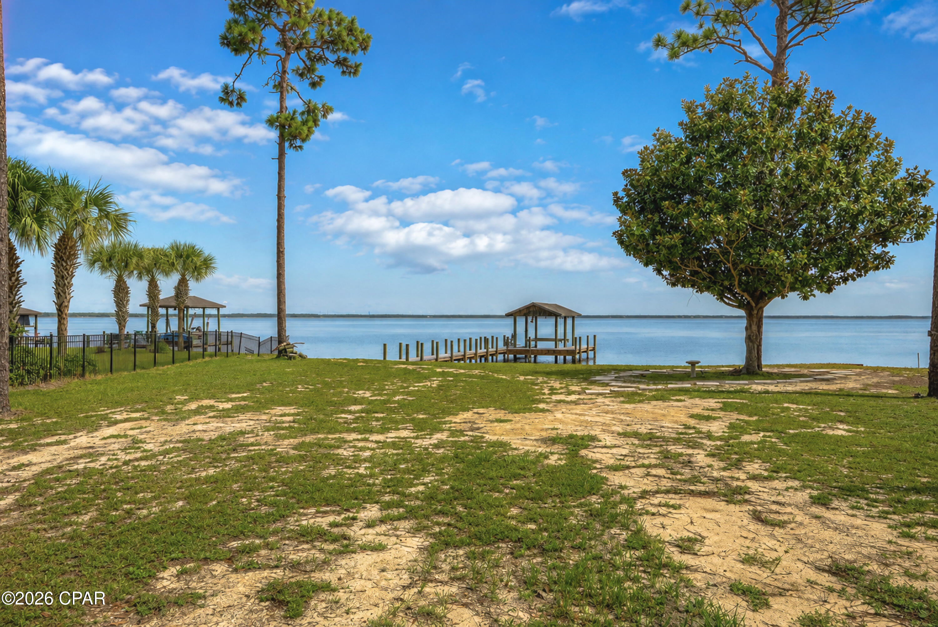 main property photo 40