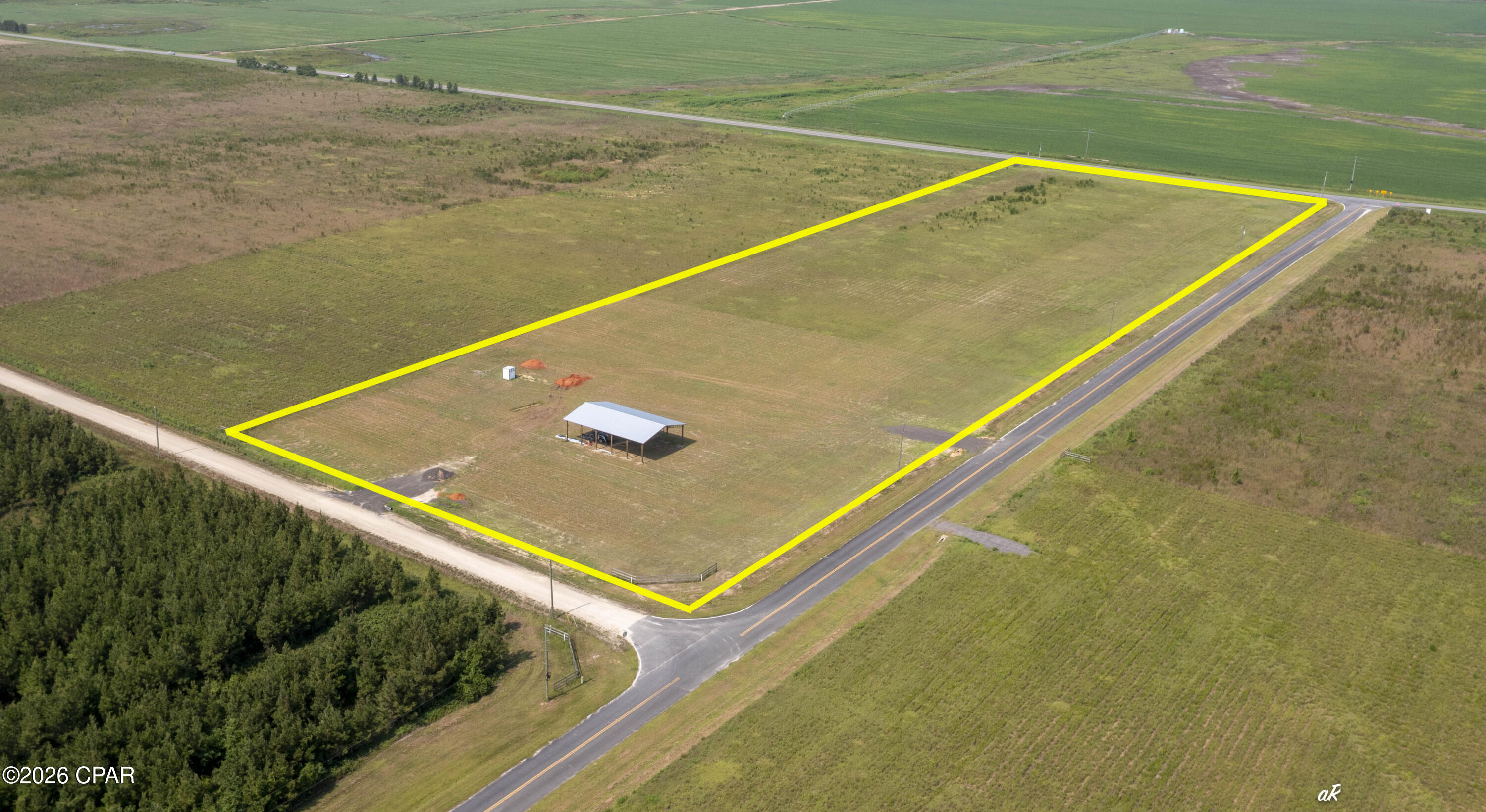 main property photo 6