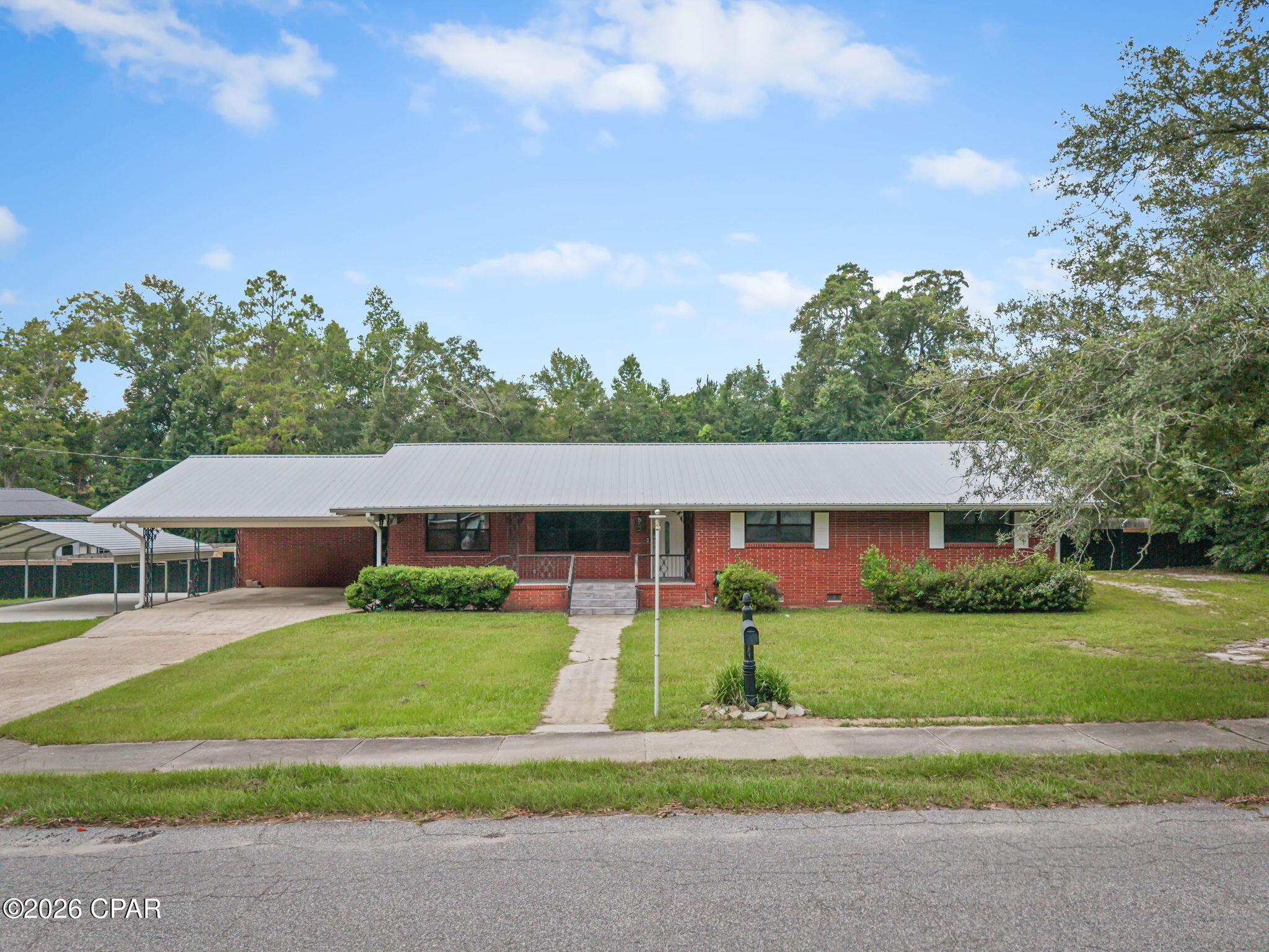 main property photo 24