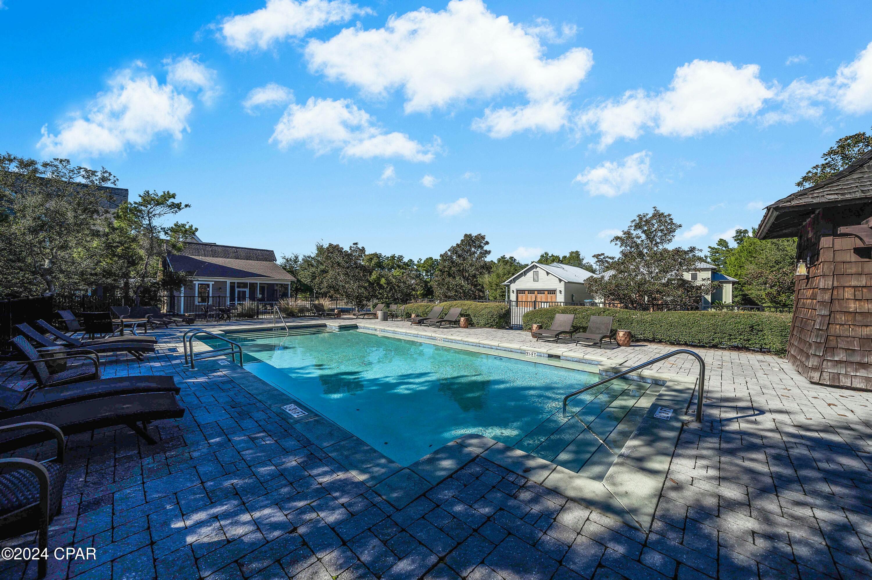 main property photo 74