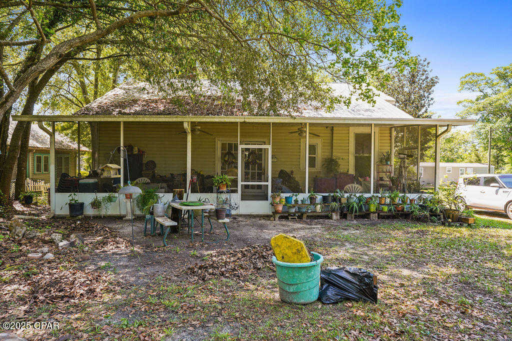 main property photo 41