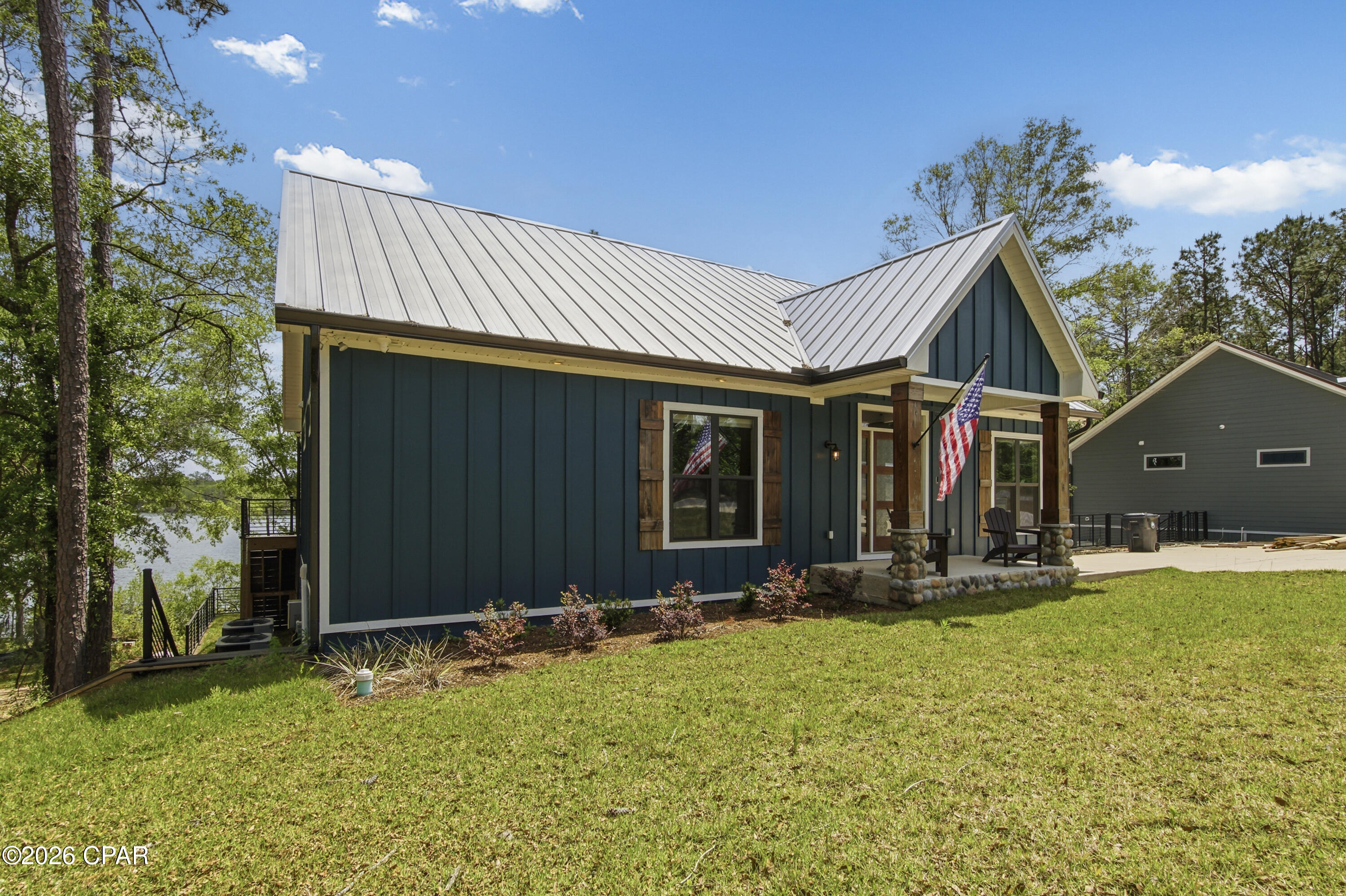 main property photo 76
